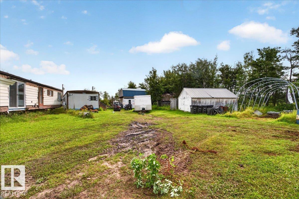 Photo 7 at 57008 Rge Road 10, None, Rural Sturgeon County