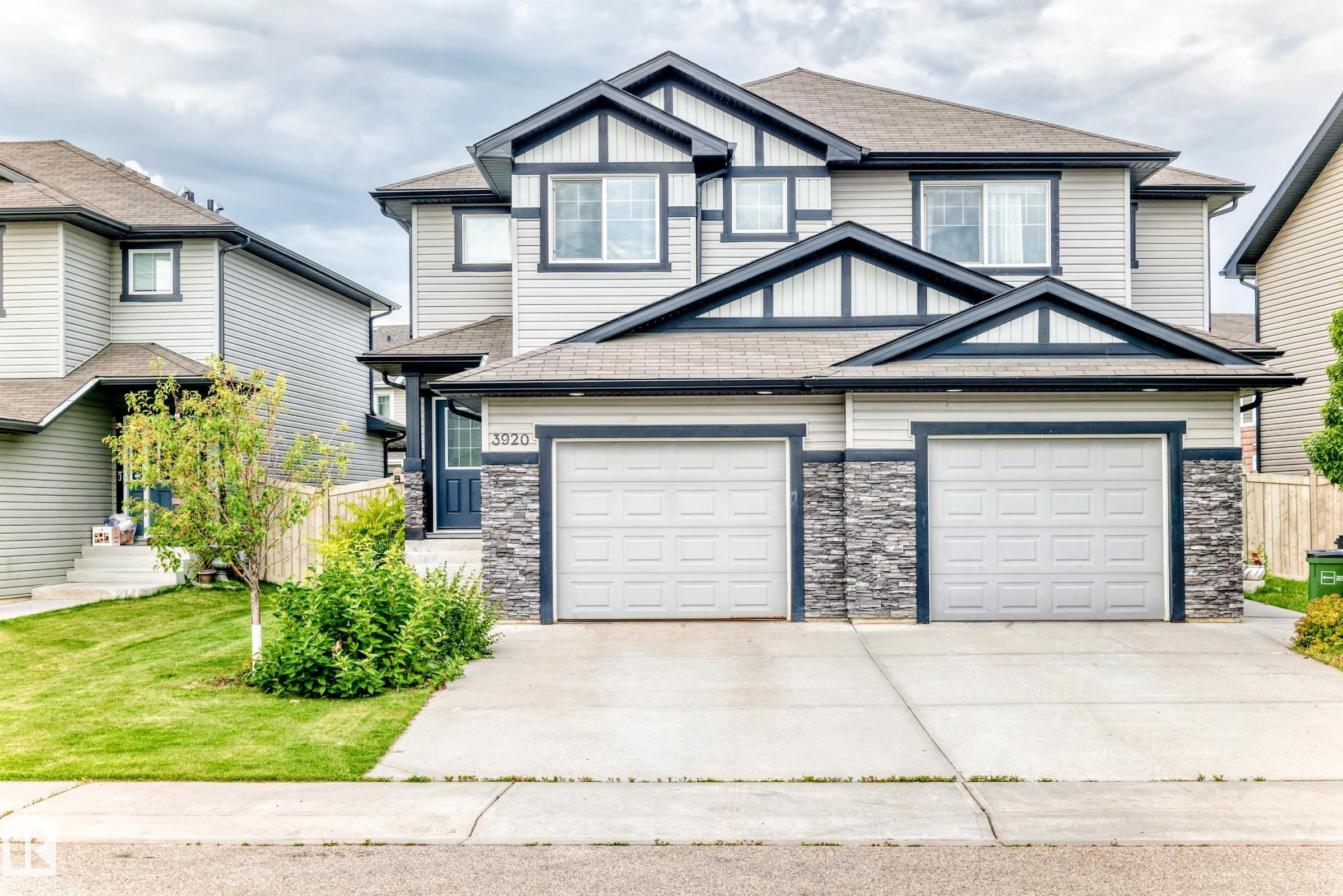 3920 6 Street NW, Maple Crest, Edmonton