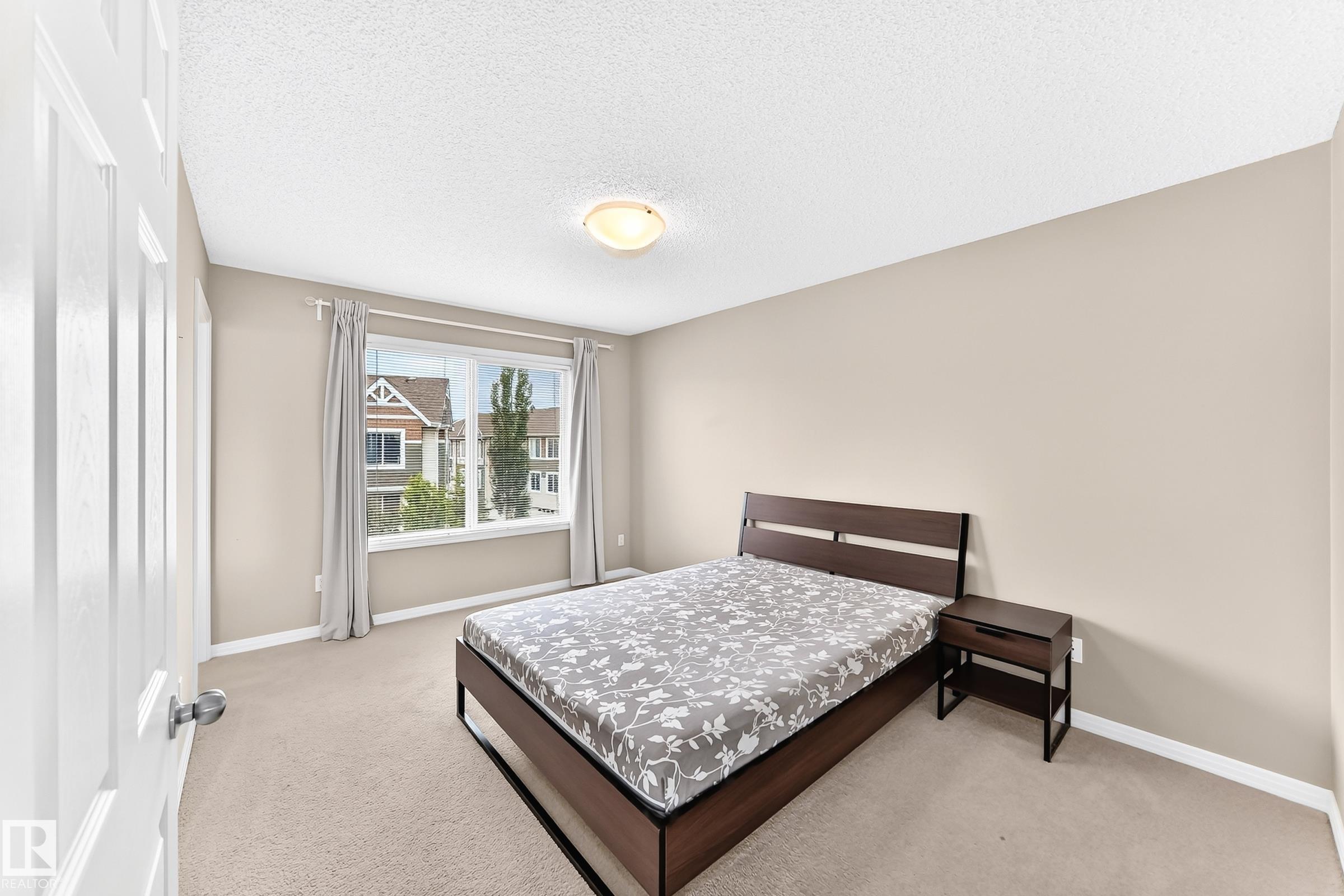 Photo 23 at 3920 6 Street NW, Maple Crest, Edmonton