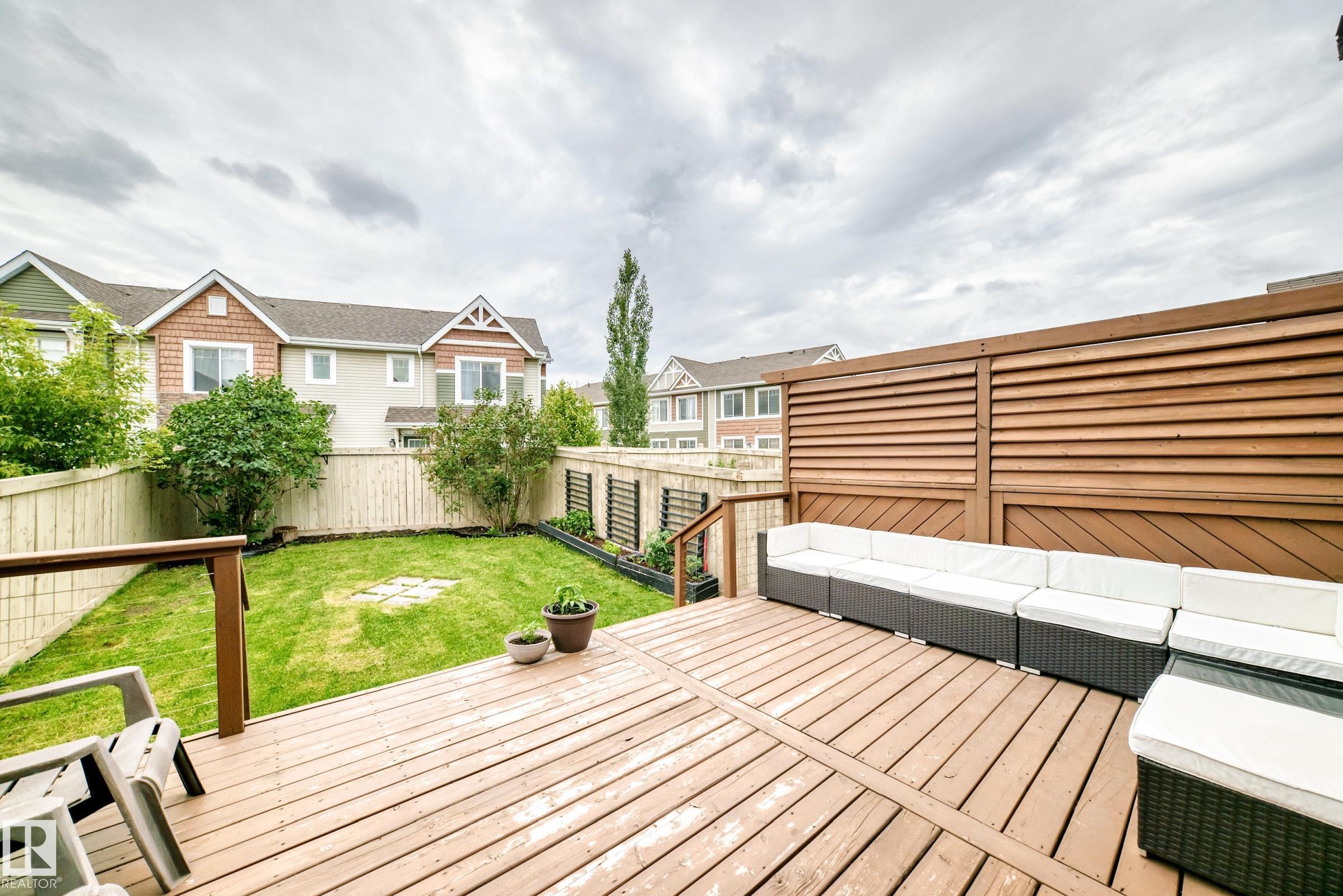 Photo 31 at 3920 6 Street NW, Maple Crest, Edmonton
