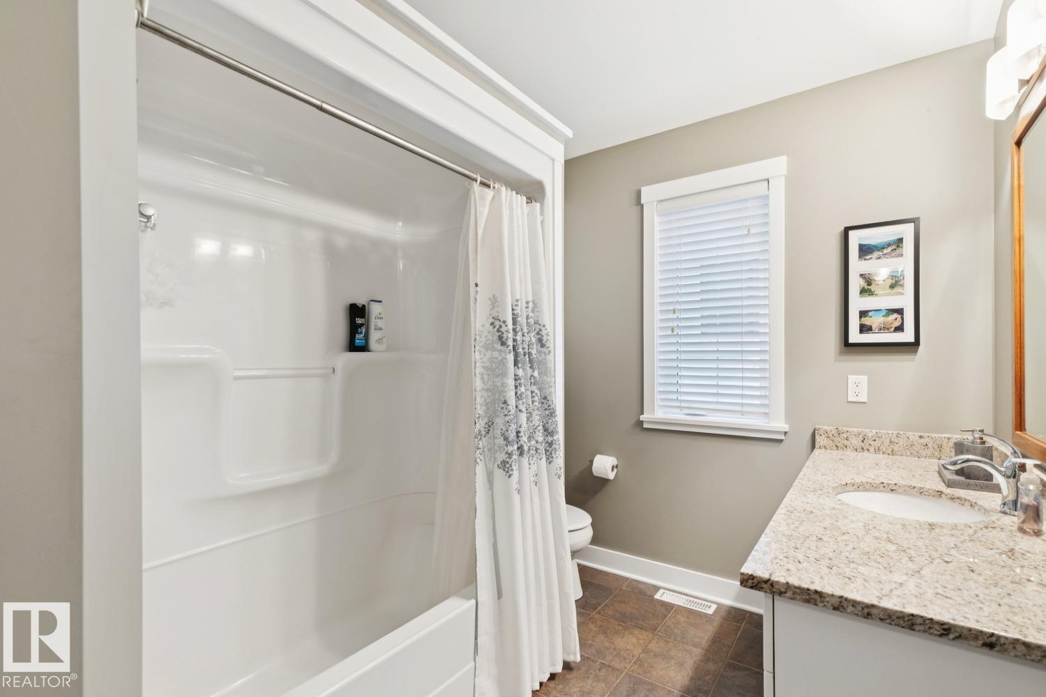 Photo 27 at 11030 122 Street NW, Westmount, Edmonton