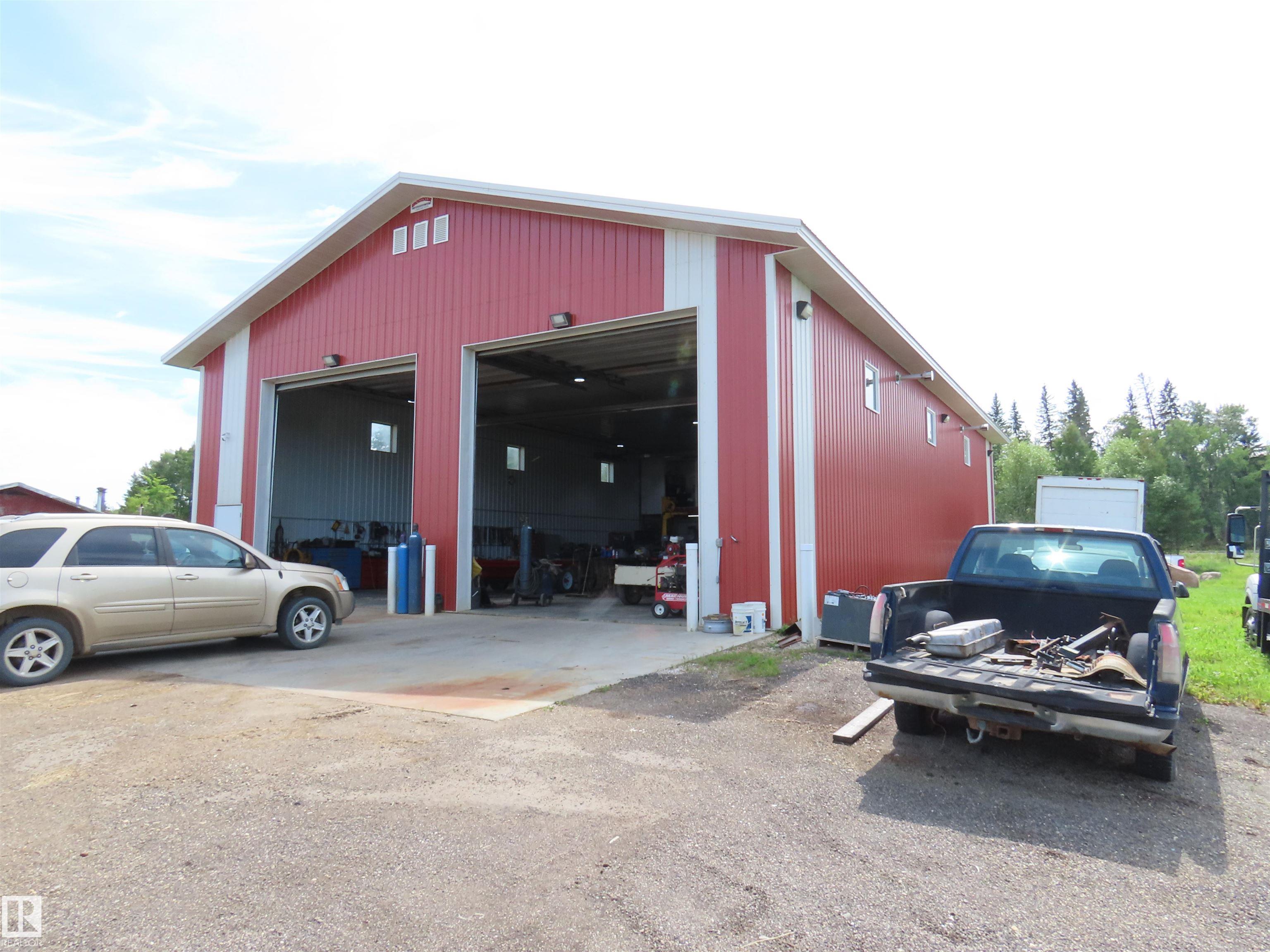 #100 56102 RGE ROAD 53