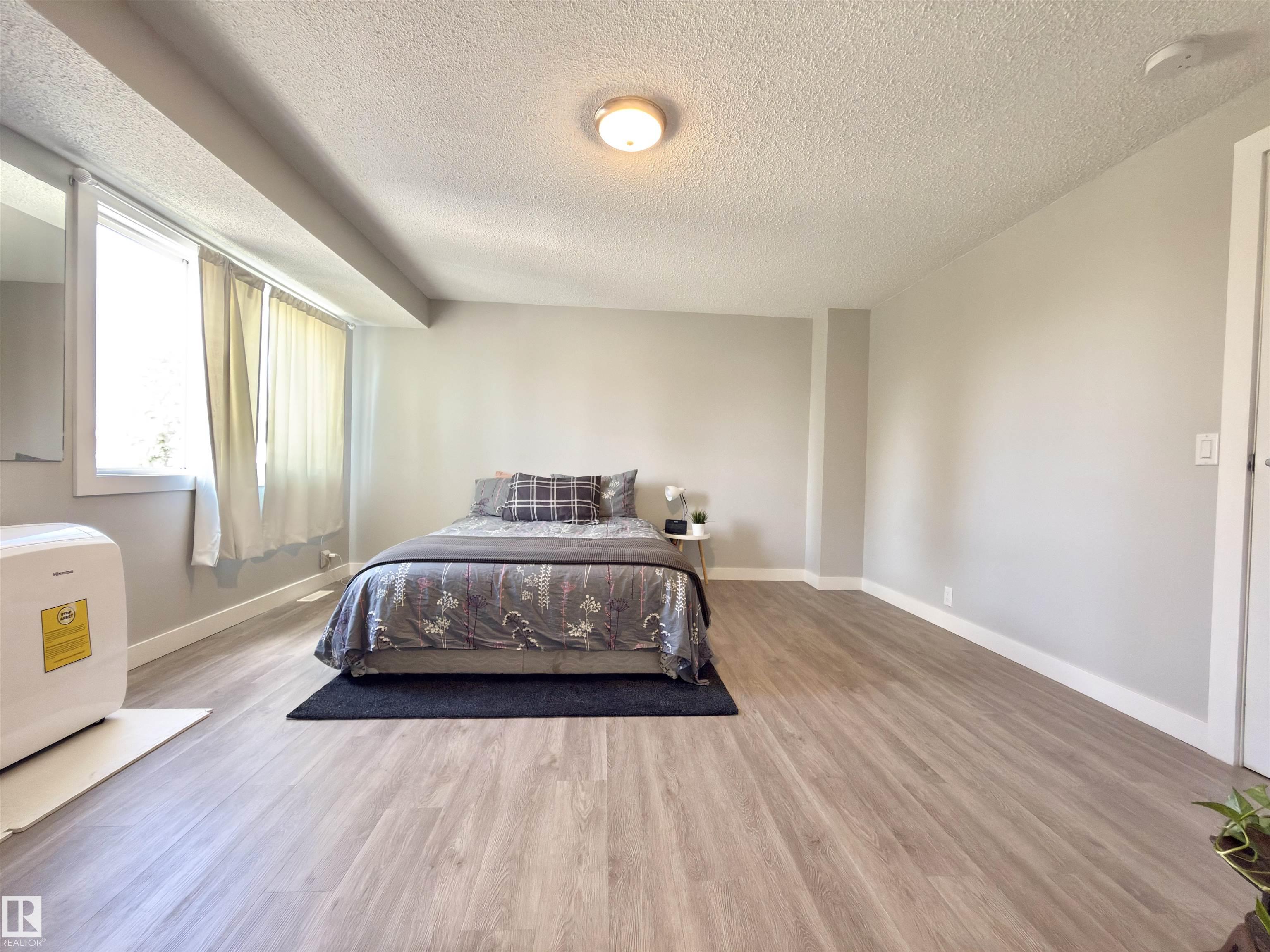 Photo 13 at 13 - 18010 98 Avenue NW, La Perle, Edmonton
