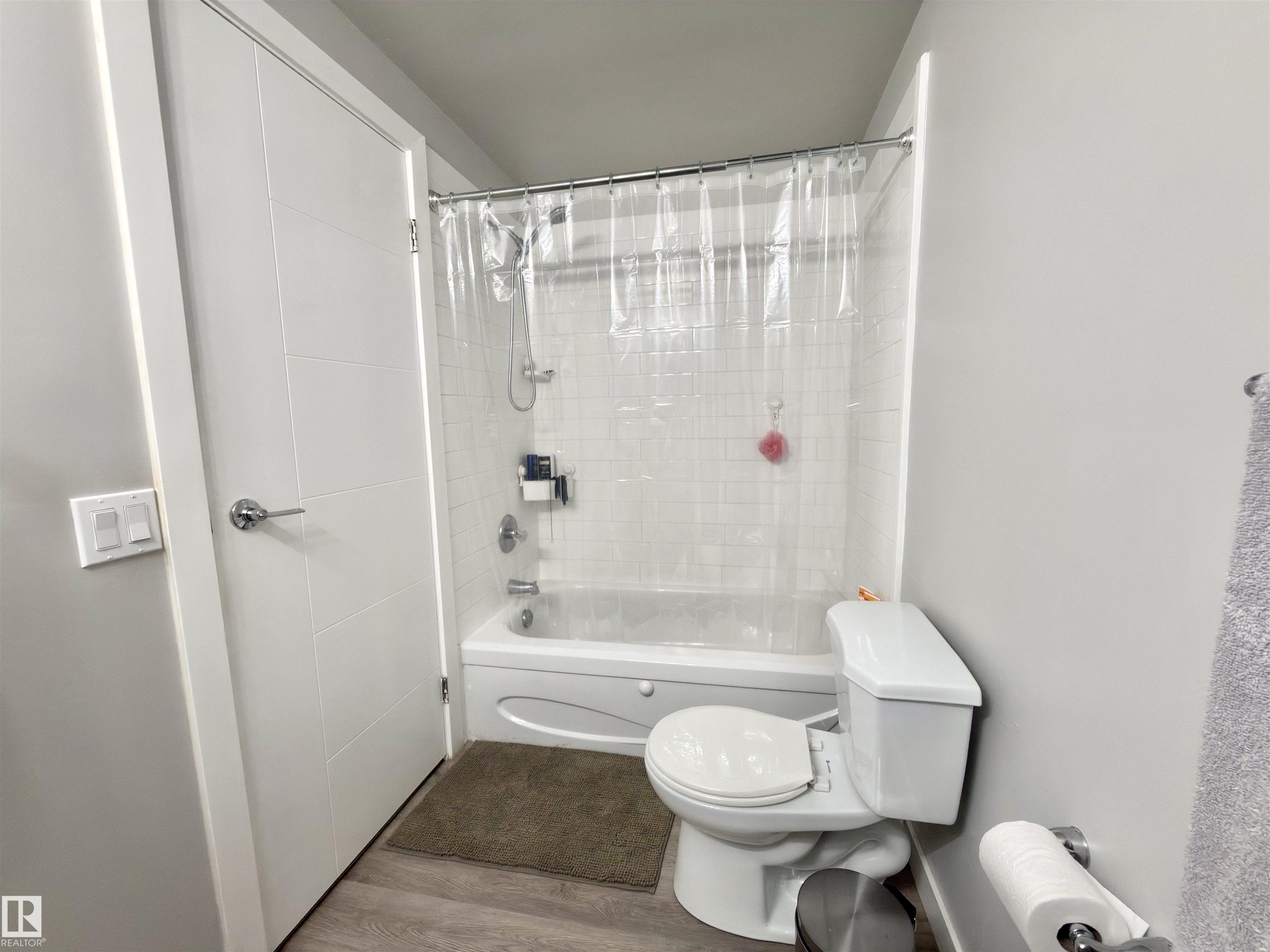 Photo 10 at 13 - 18010 98 Avenue NW, La Perle, Edmonton
