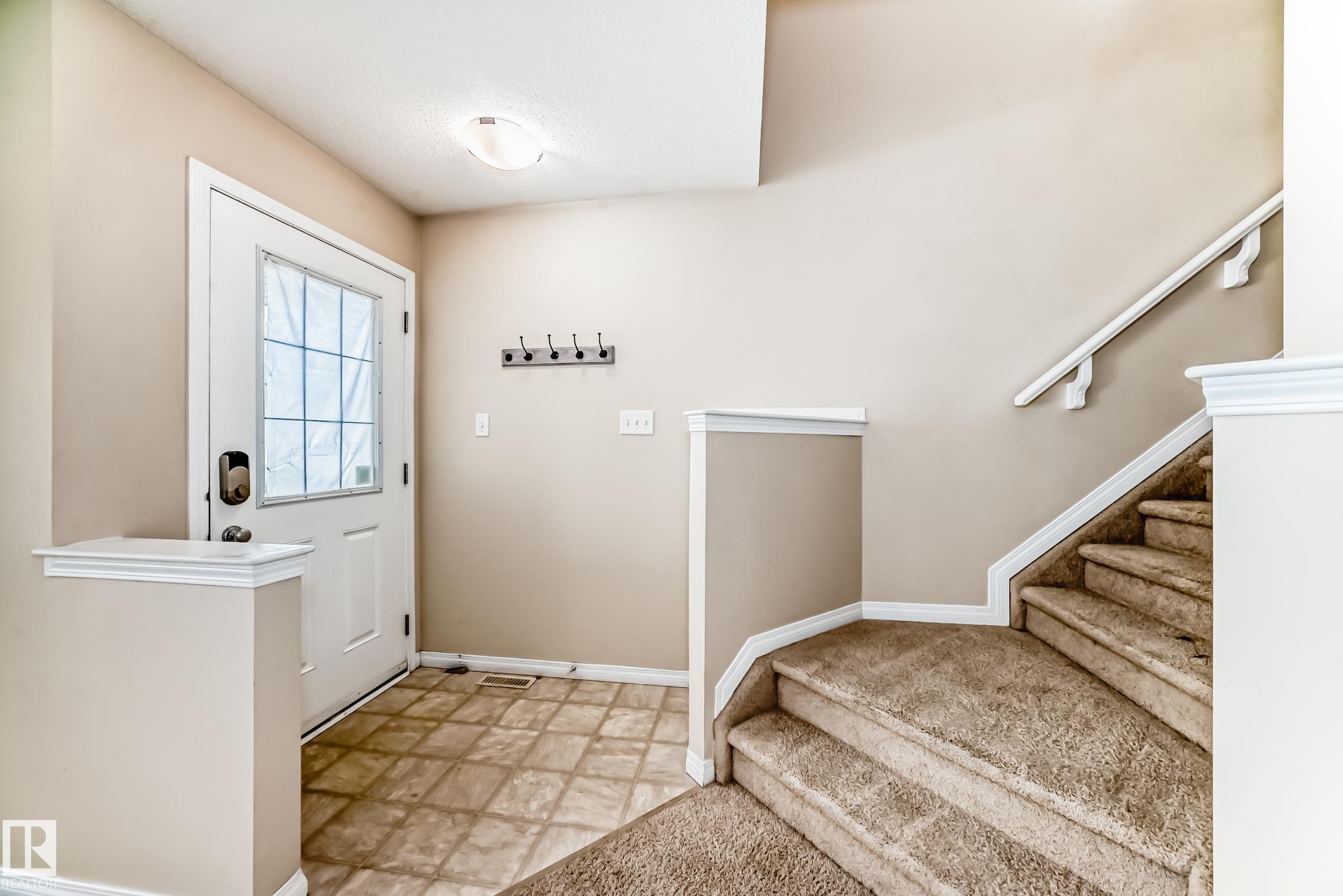 7706 Schmid Crescent NW, South Terwillegar, Edmonton