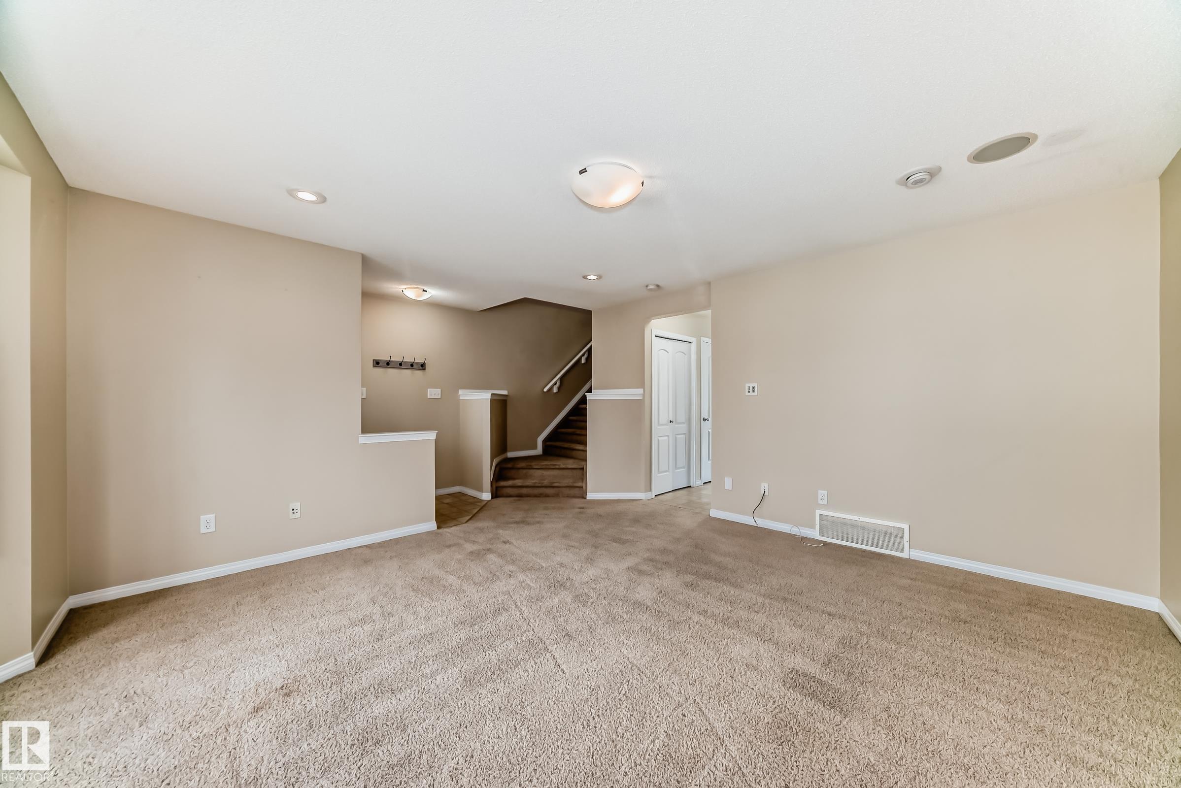 Photo 12 at 7706 Schmid Crescent NW, South Terwillegar, Edmonton