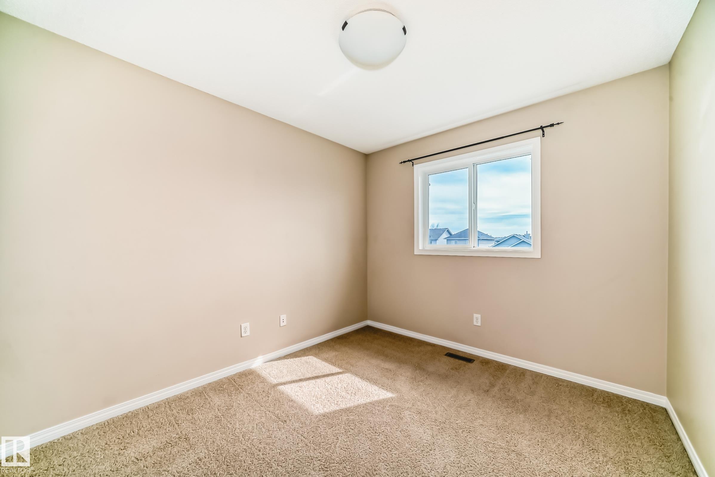 Photo 23 at 7706 Schmid Crescent NW, South Terwillegar, Edmonton