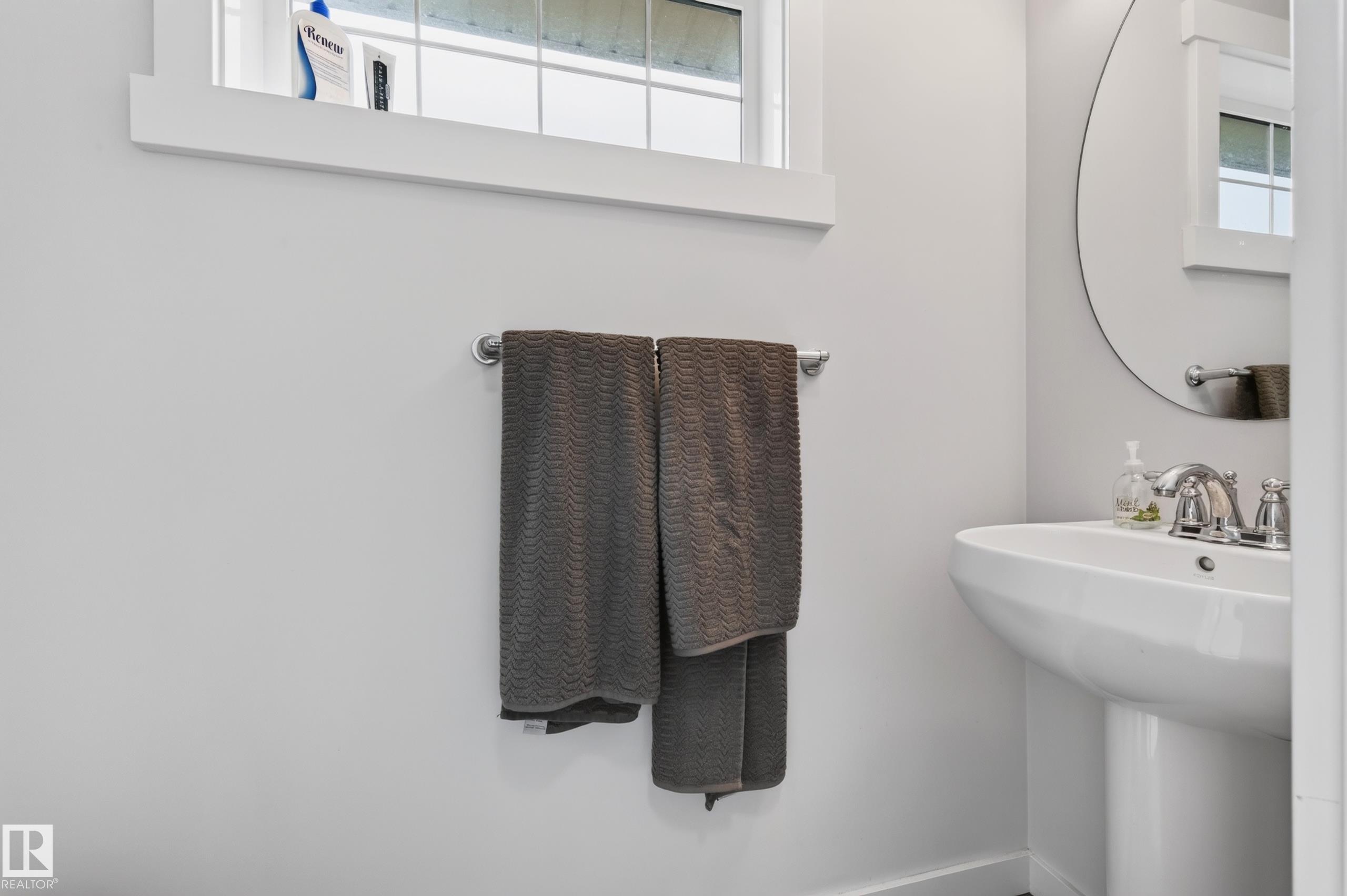 Photo 16 at 1007 162 Street SW, Glenridding Heights, Edmonton