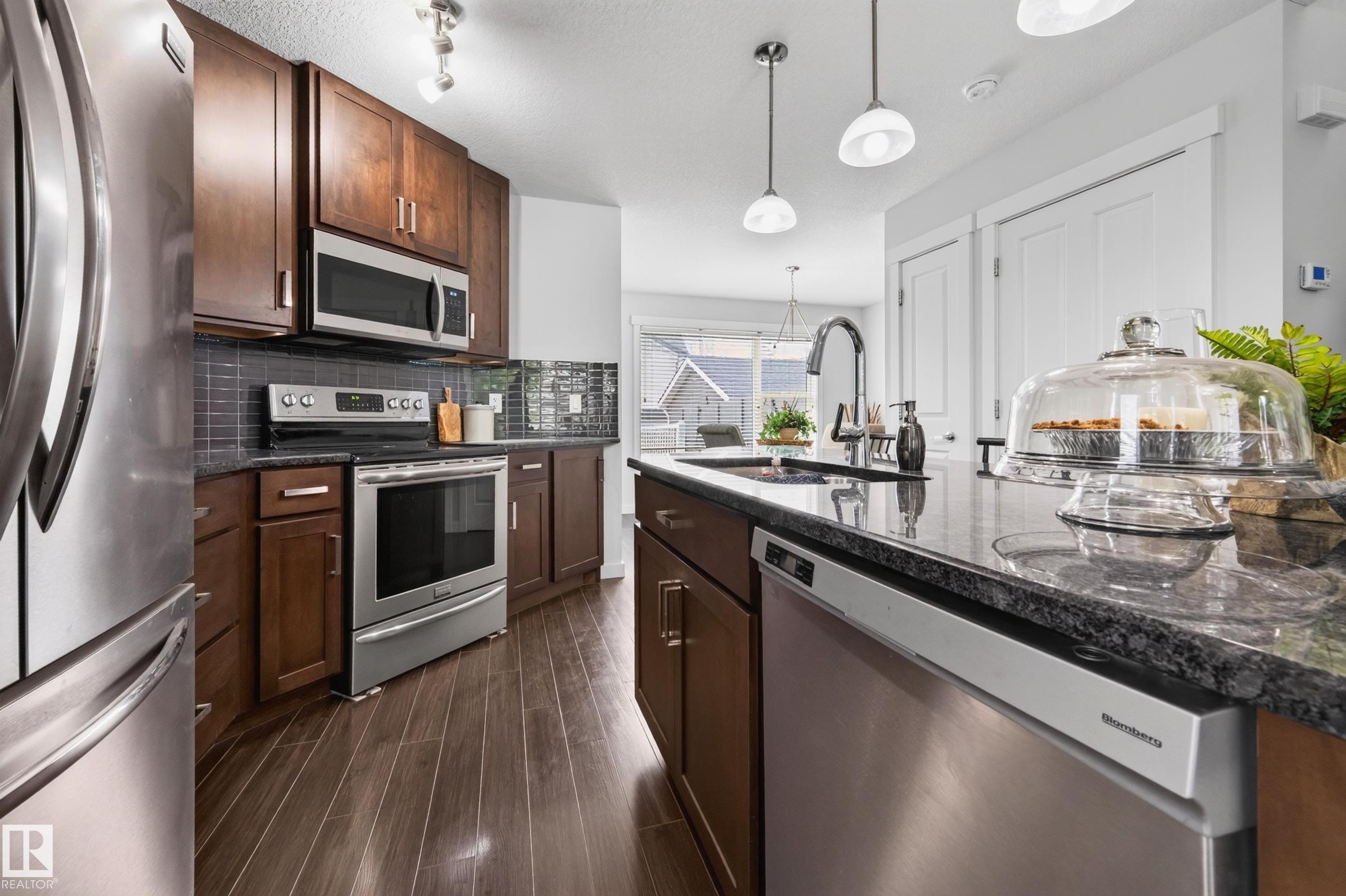 Photo 8 at 1007 162 Street SW, Glenridding Heights, Edmonton
