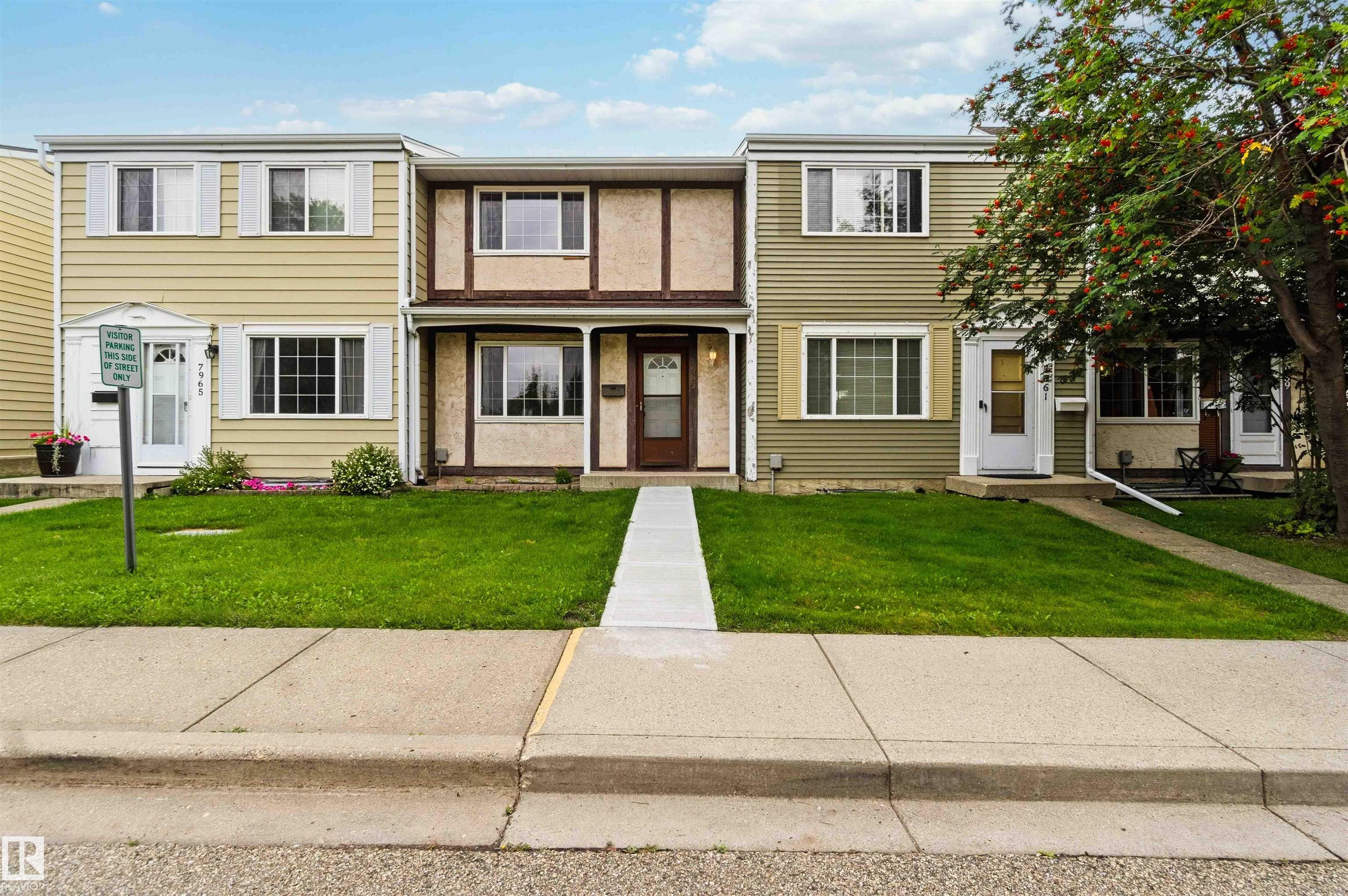 Listing photo thumbnail