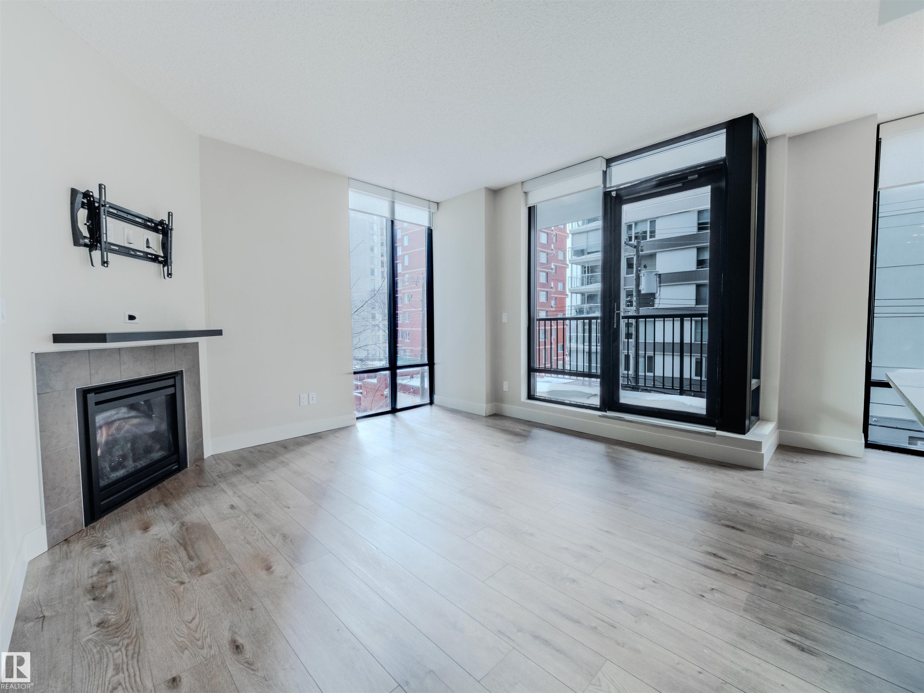 Photo 20 at 304 - 11933 Jasper Avenue NW, Wîhkwêntôwin, Edmonton