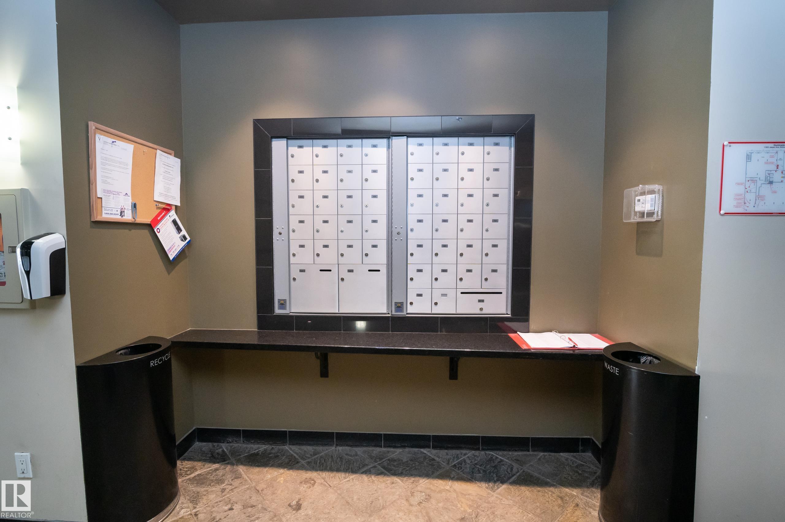 Photo 32 at 304 - 11933 Jasper Avenue NW, Wîhkwêntôwin, Edmonton