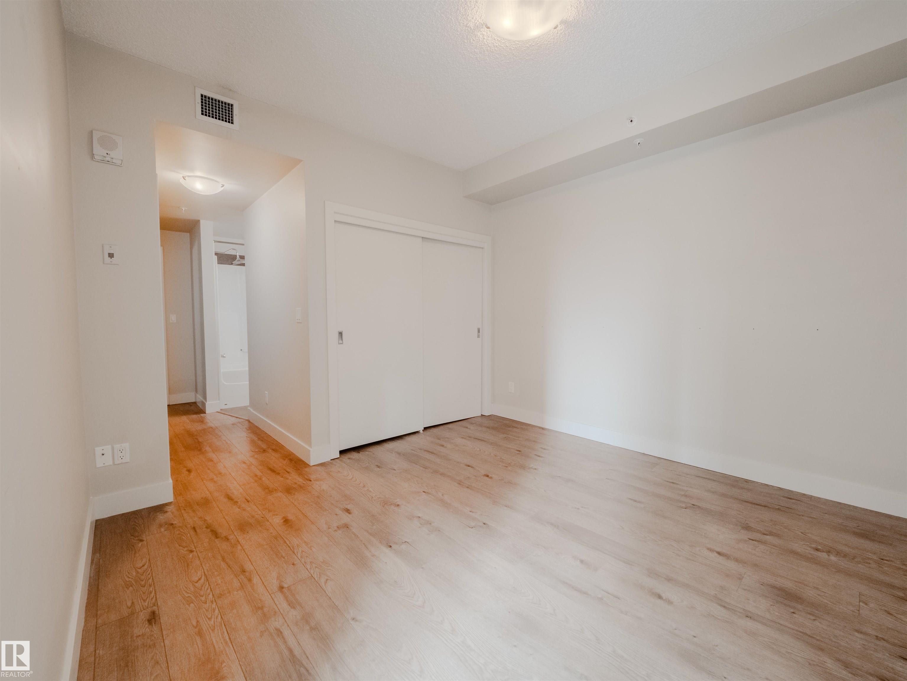 Photo 34 at 304 - 11933 Jasper Avenue NW, Wîhkwêntôwin, Edmonton