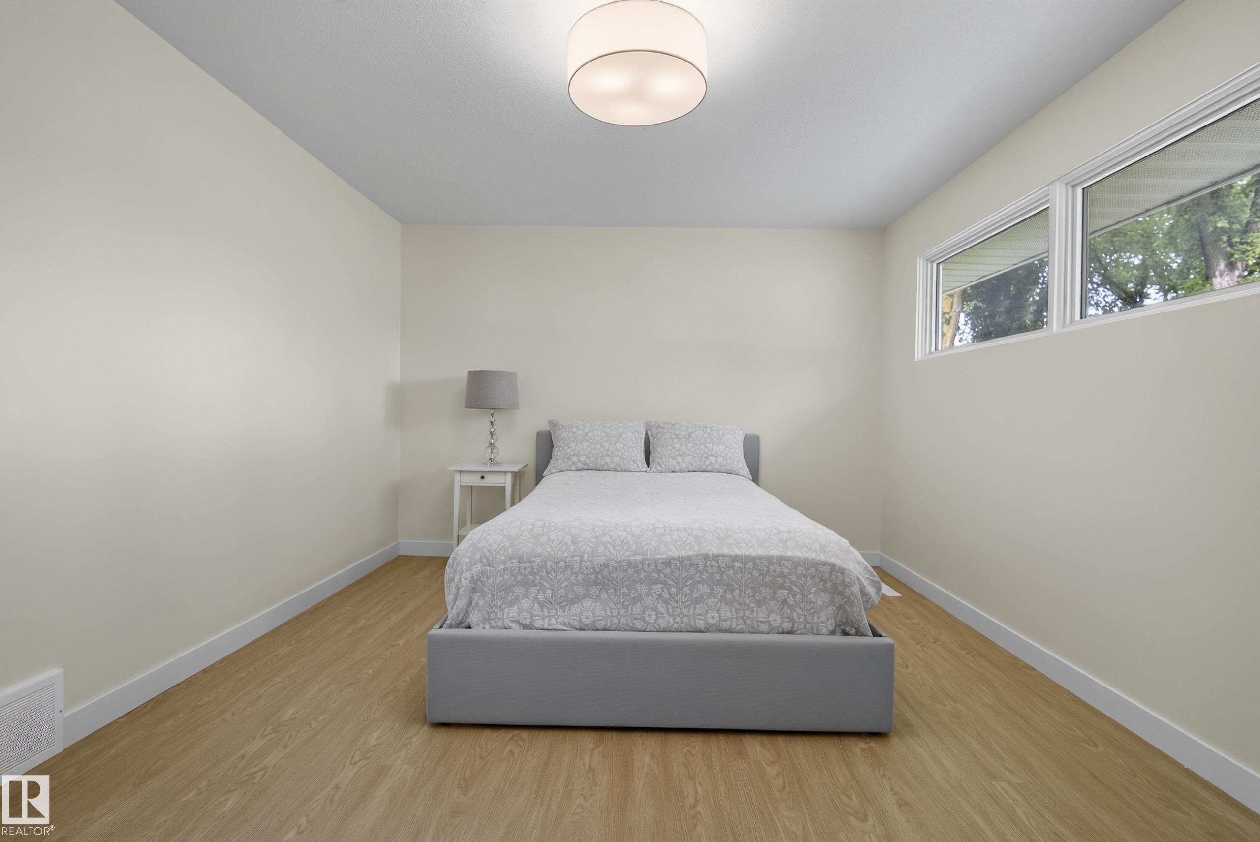 Photo 24 at 8715 64 Avenue NW, Argyll, Edmonton