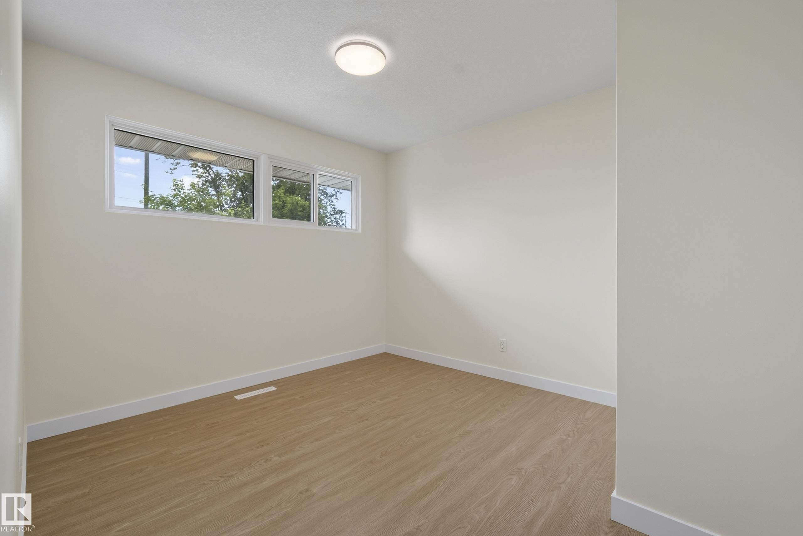 Photo 26 at 8715 64 Avenue NW, Argyll, Edmonton