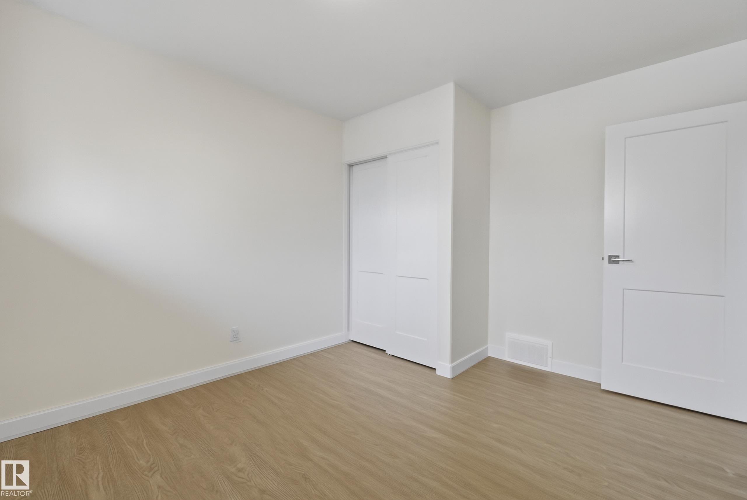 Photo 27 at 8715 64 Avenue NW, Argyll, Edmonton