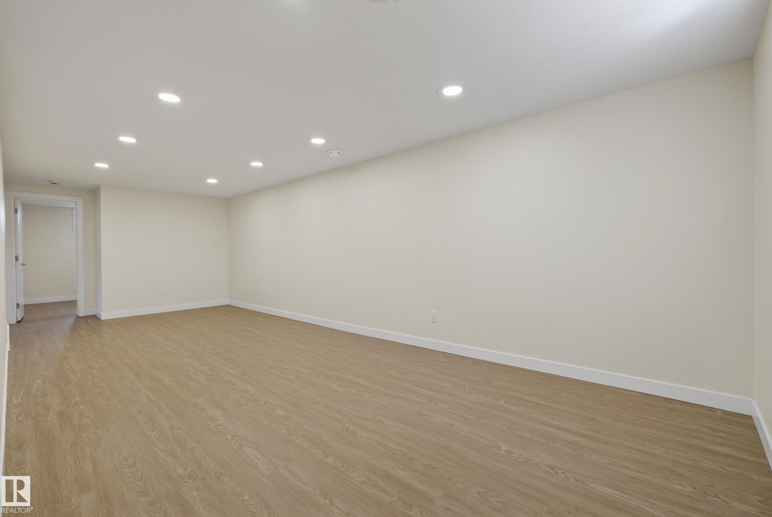 Photo 31 at 8715 64 Avenue NW, Argyll, Edmonton