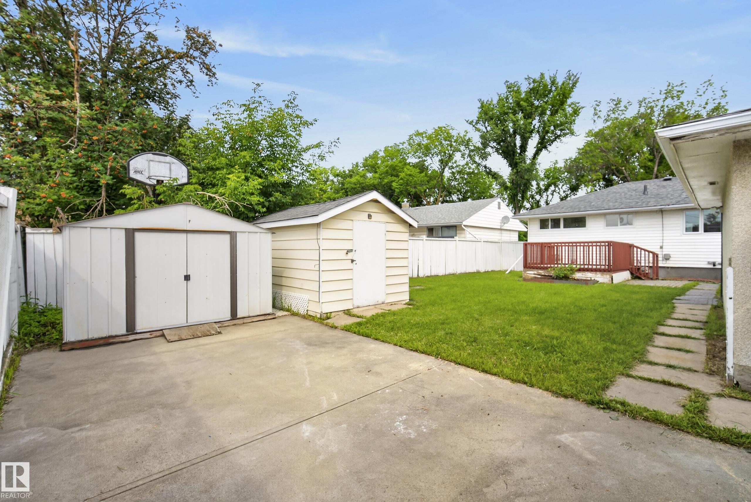 Photo 42 at 8715 64 Avenue NW, Argyll, Edmonton