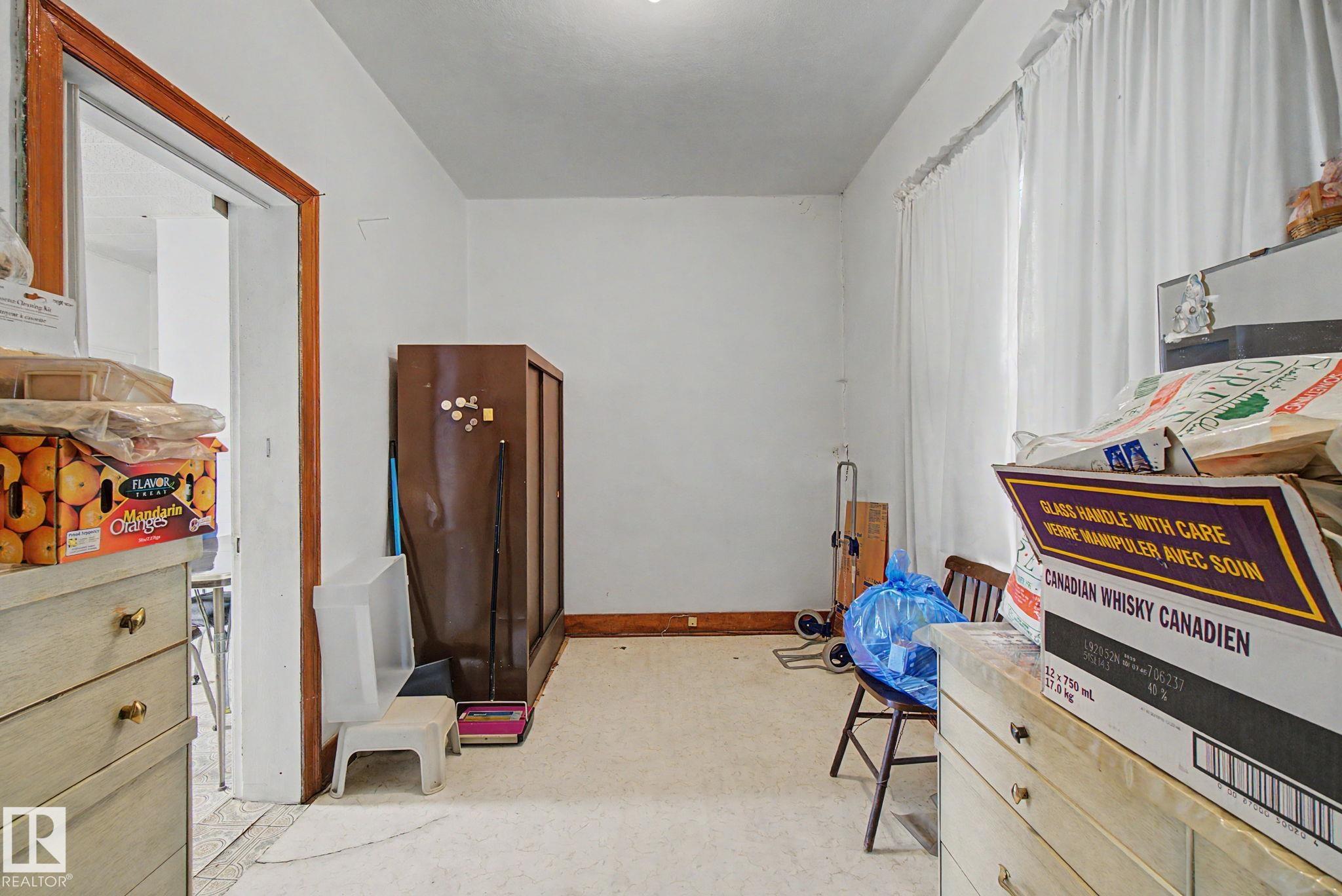 Photo 23 at 9334 106a Avenue NW, Mccauley, Edmonton