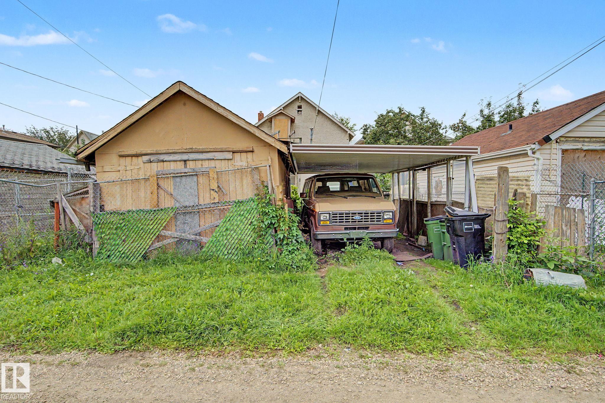 Photo 54 at 9334 106a Avenue NW, Mccauley, Edmonton