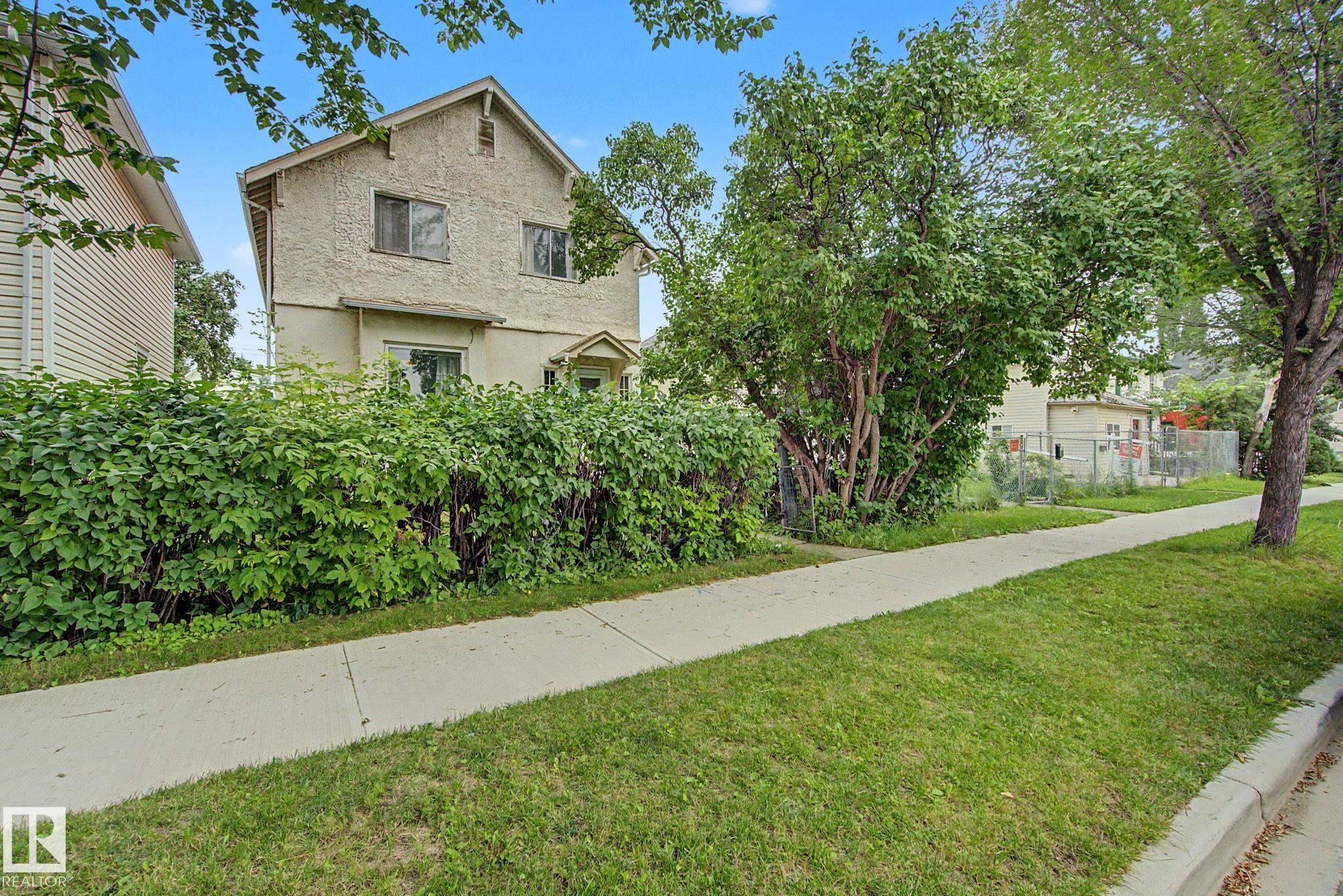 Photo 55 at 9334 106a Avenue NW, Mccauley, Edmonton