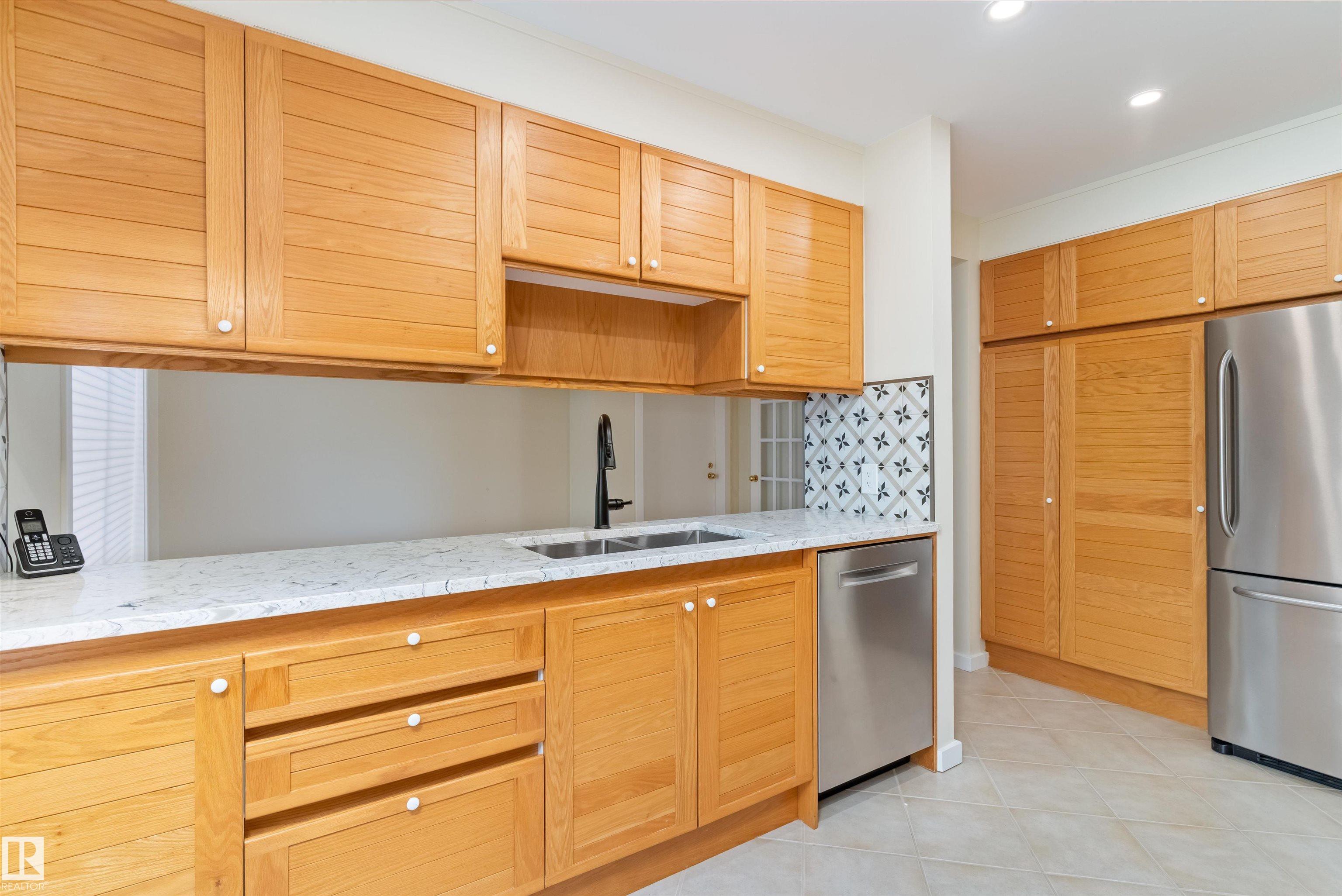 Photo 9 at 7 - 14824 45 Avenue NW, Ramsay Heights, Edmonton