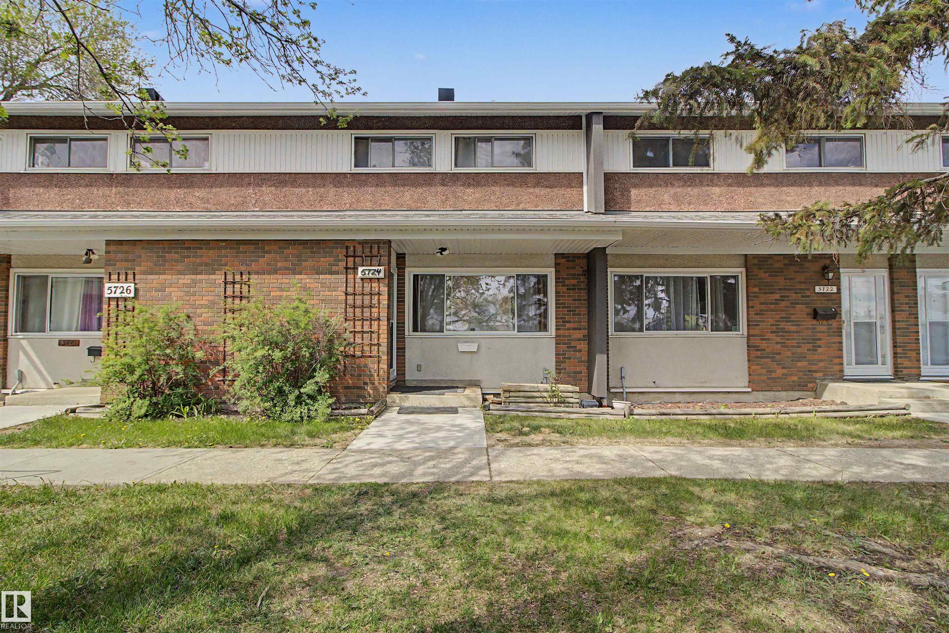 5724 143 Avenue NW, York, Edmonton