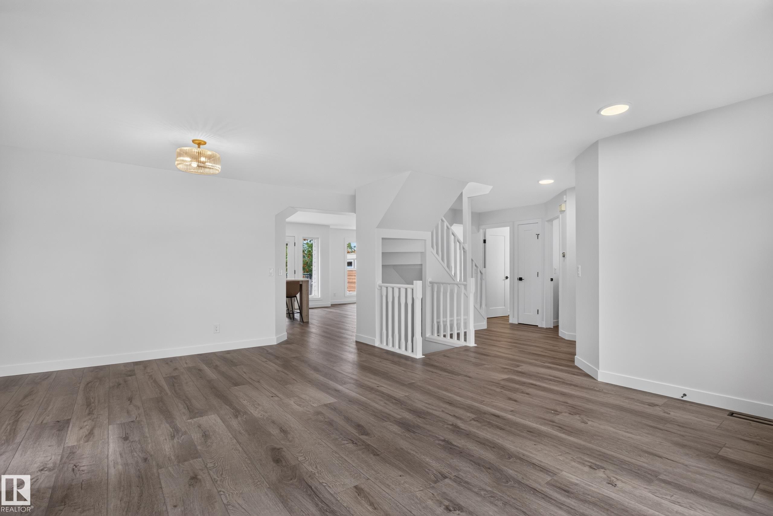 Photo 6 at 229 Hillcrest crest, Heritage Hills, Sherwood Park