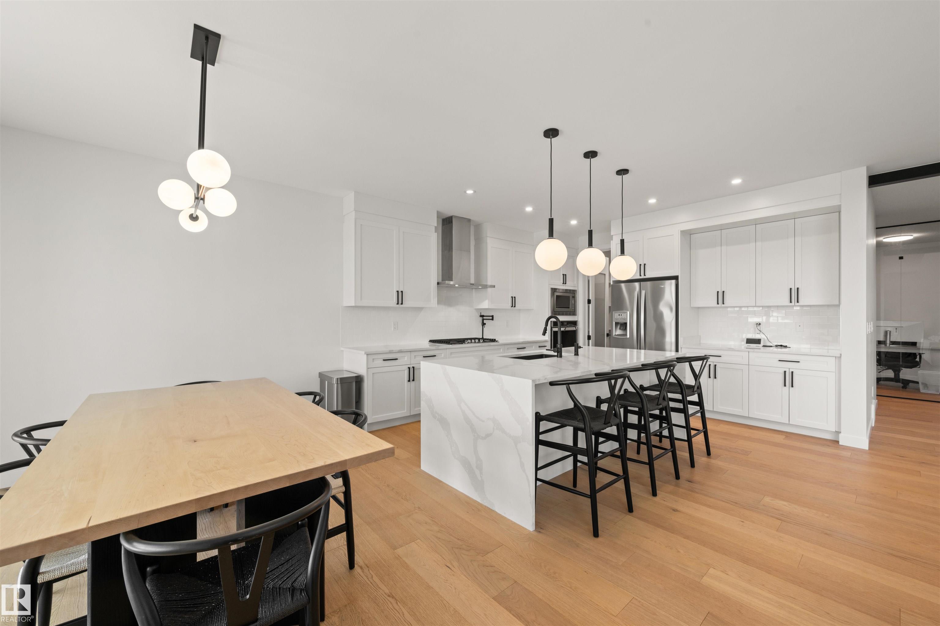 Photo 16 at 3415 Chickadee Drive NW, Starling, Edmonton
