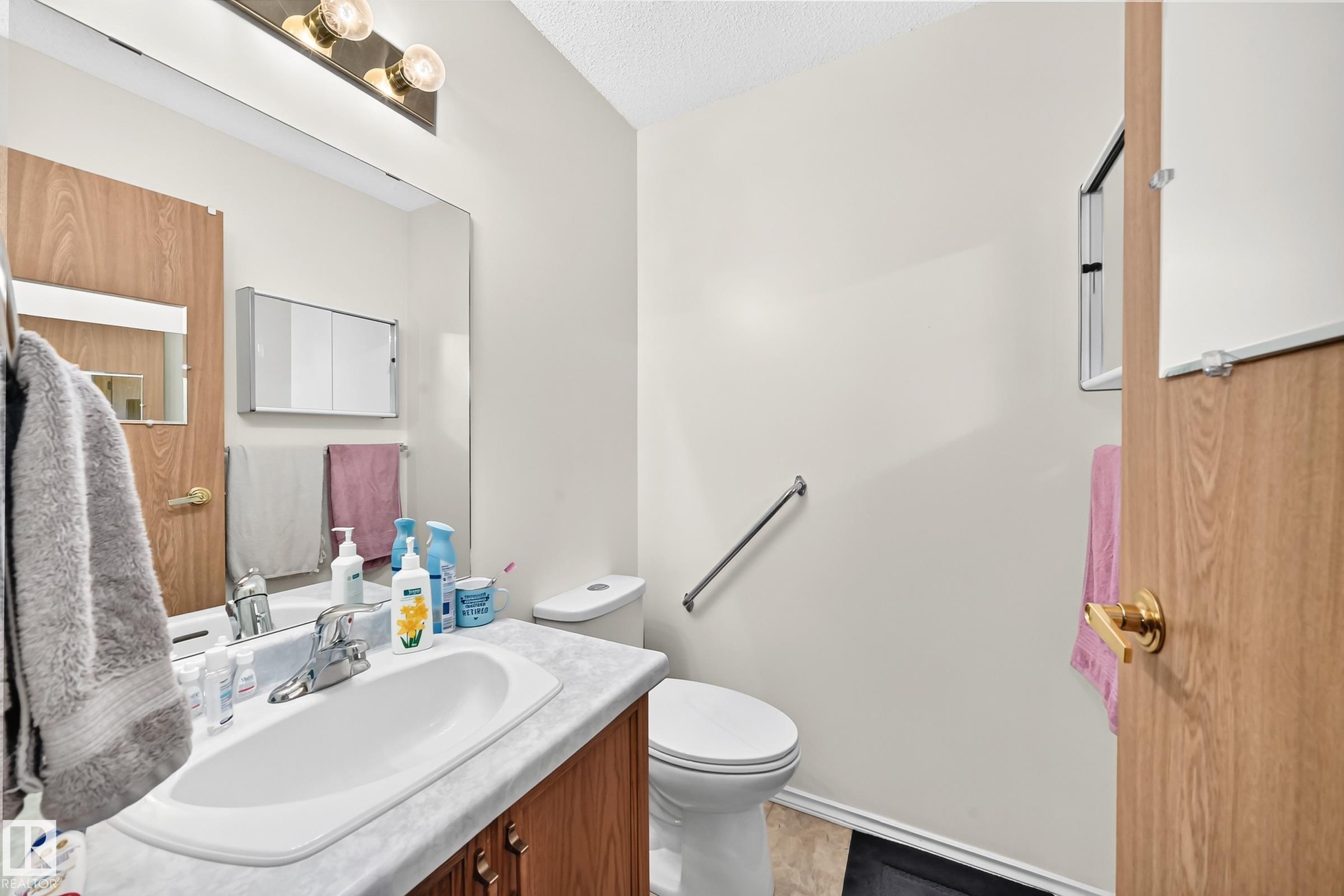 Photo 20 at 7530 137a Avenue NW, Kildare, Edmonton