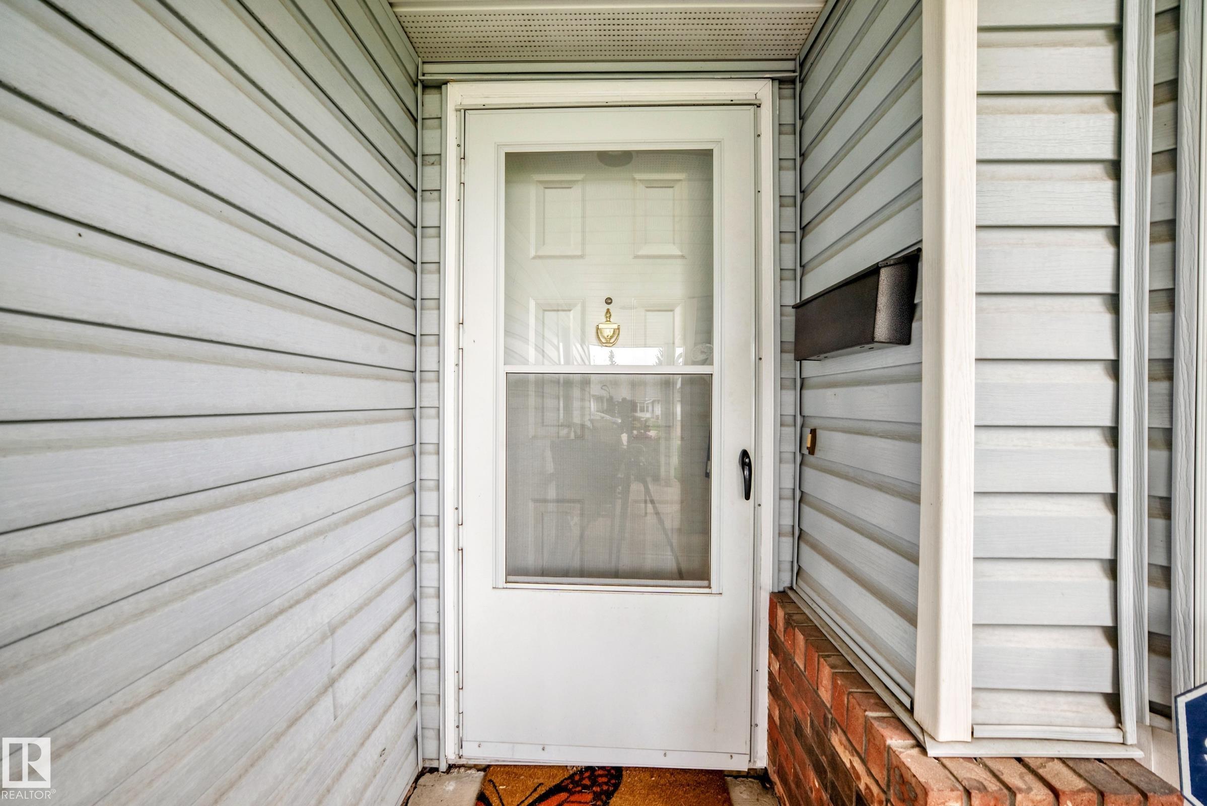 Photo 8 at 7530 137a Avenue NW, Kildare, Edmonton
