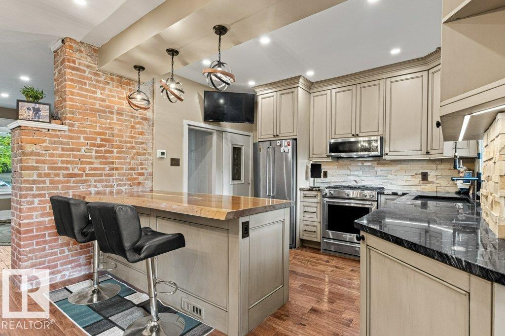 Photo 6 at 10547 126 Street NW, Westmount, Edmonton