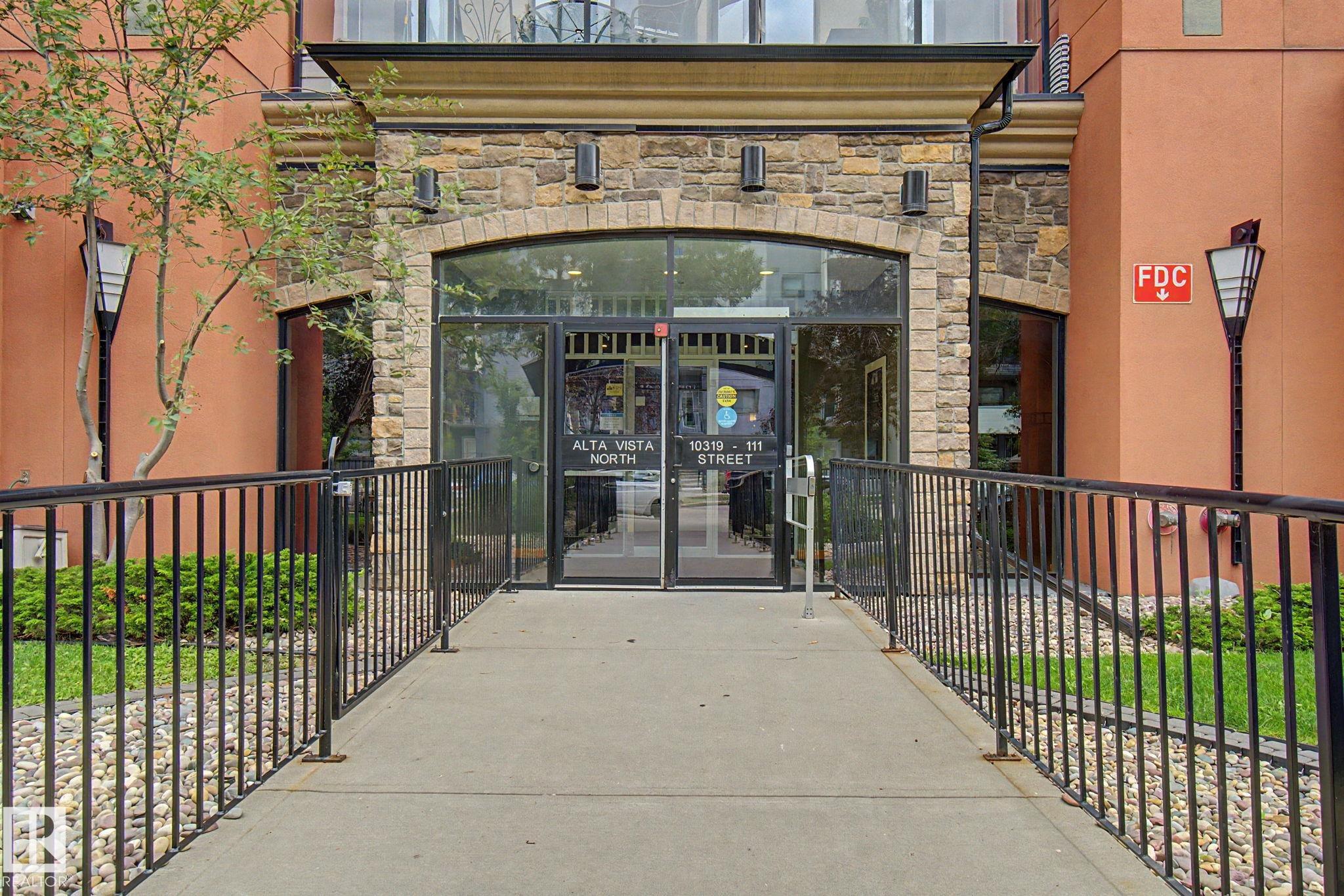 807 - 10319 111 Street NW, Downtown, Edmonton