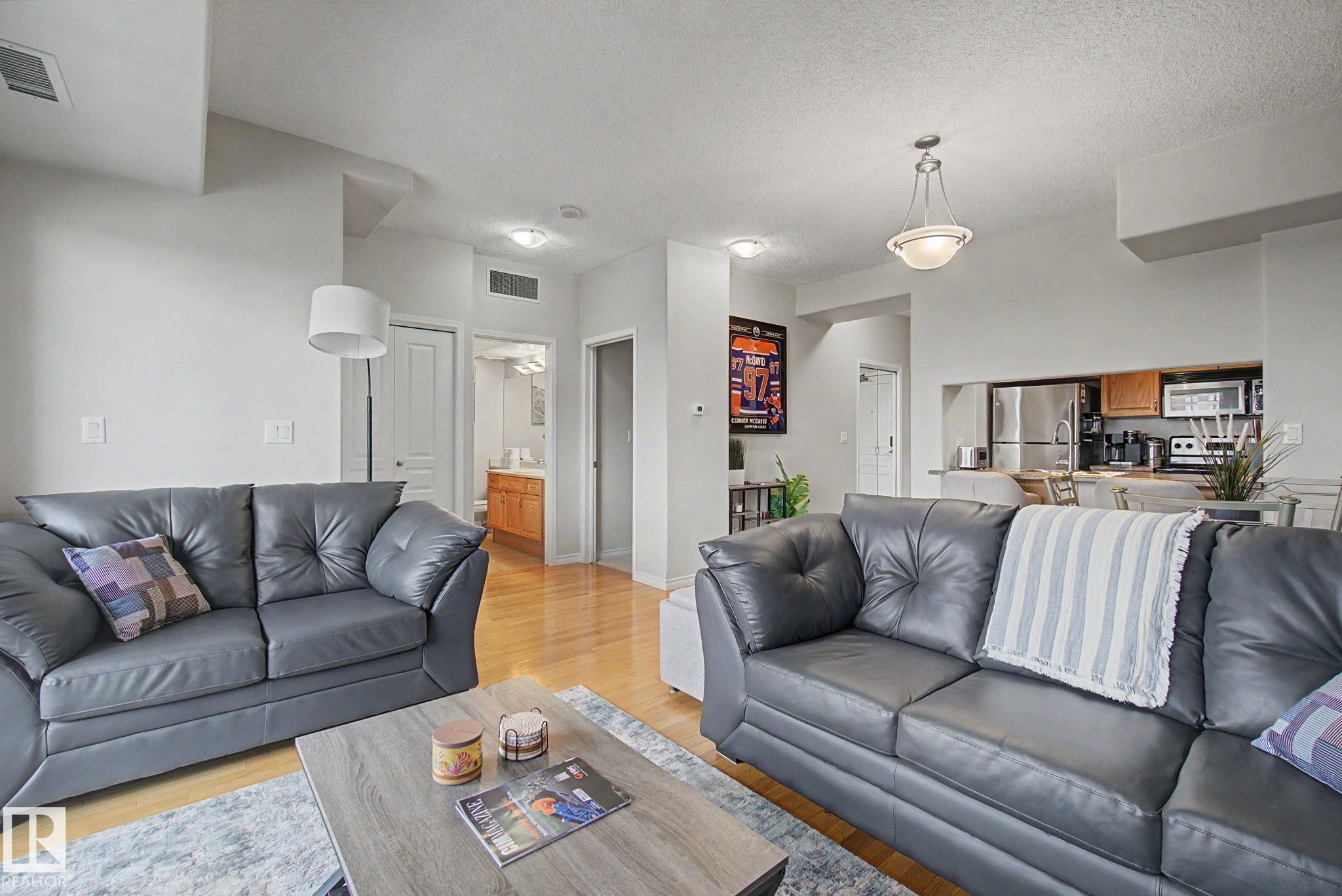 Photo 12 at 807 - 10319 111 Street NW, Downtown, Edmonton