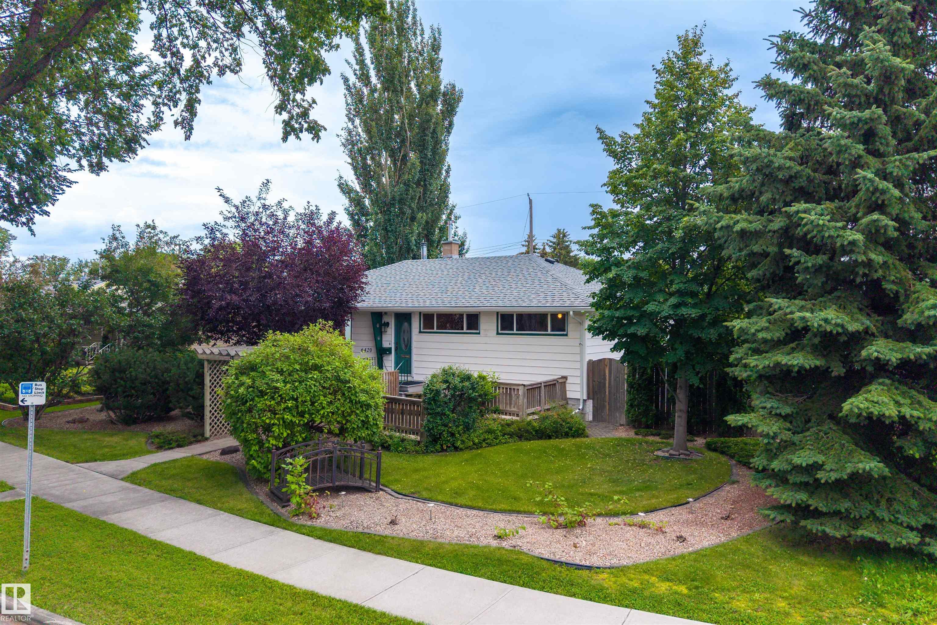 Photo 43 at 6420 86 Street NW, Argyll, Edmonton
