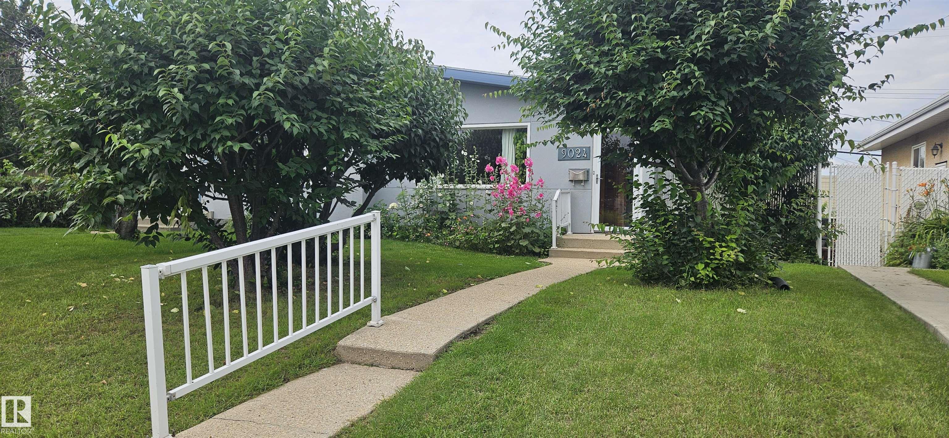 9024 60 Street NW, Ottewell, Edmonton