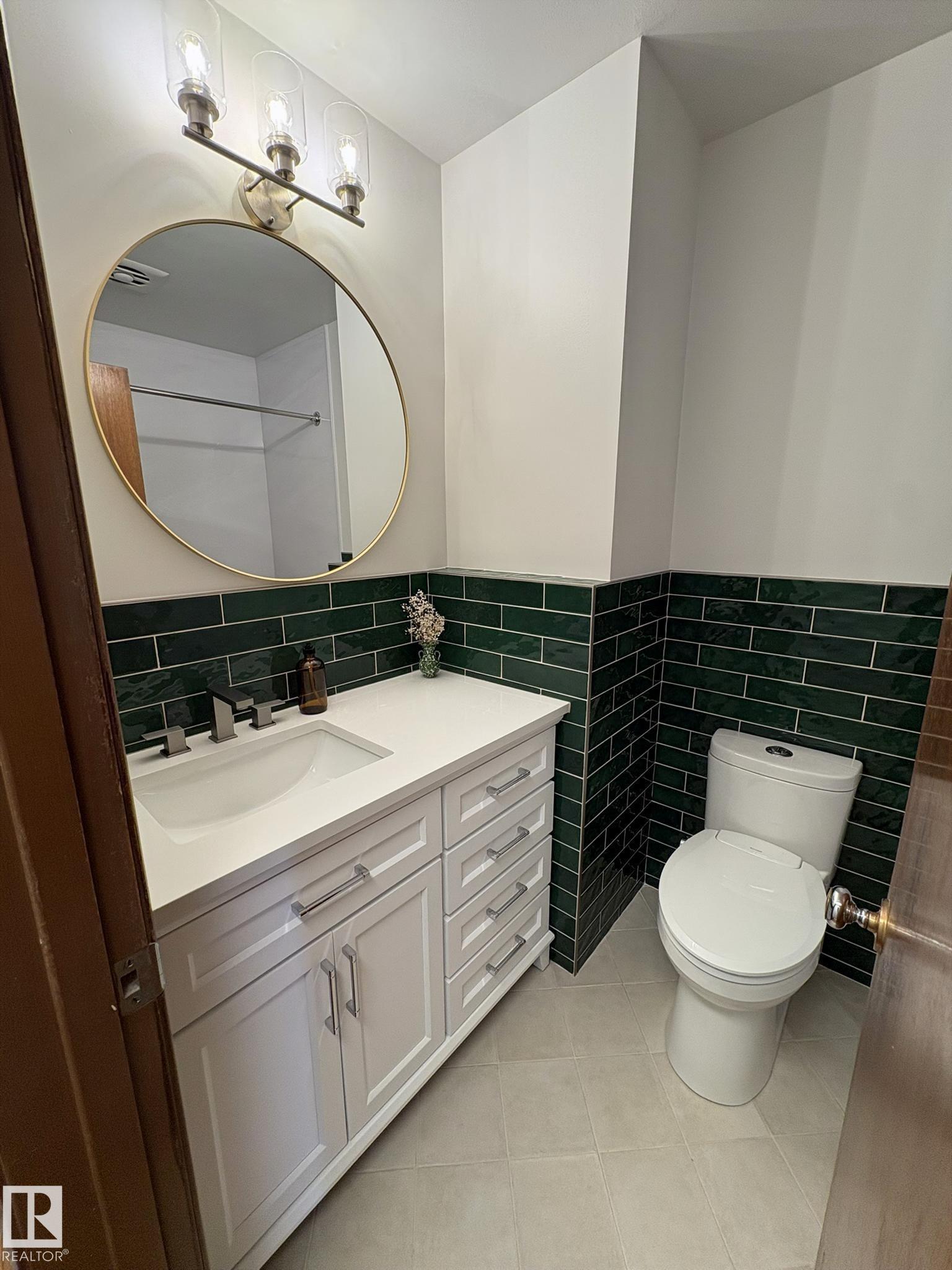 Photo 21 at 9024 60 Street NW, Ottewell, Edmonton