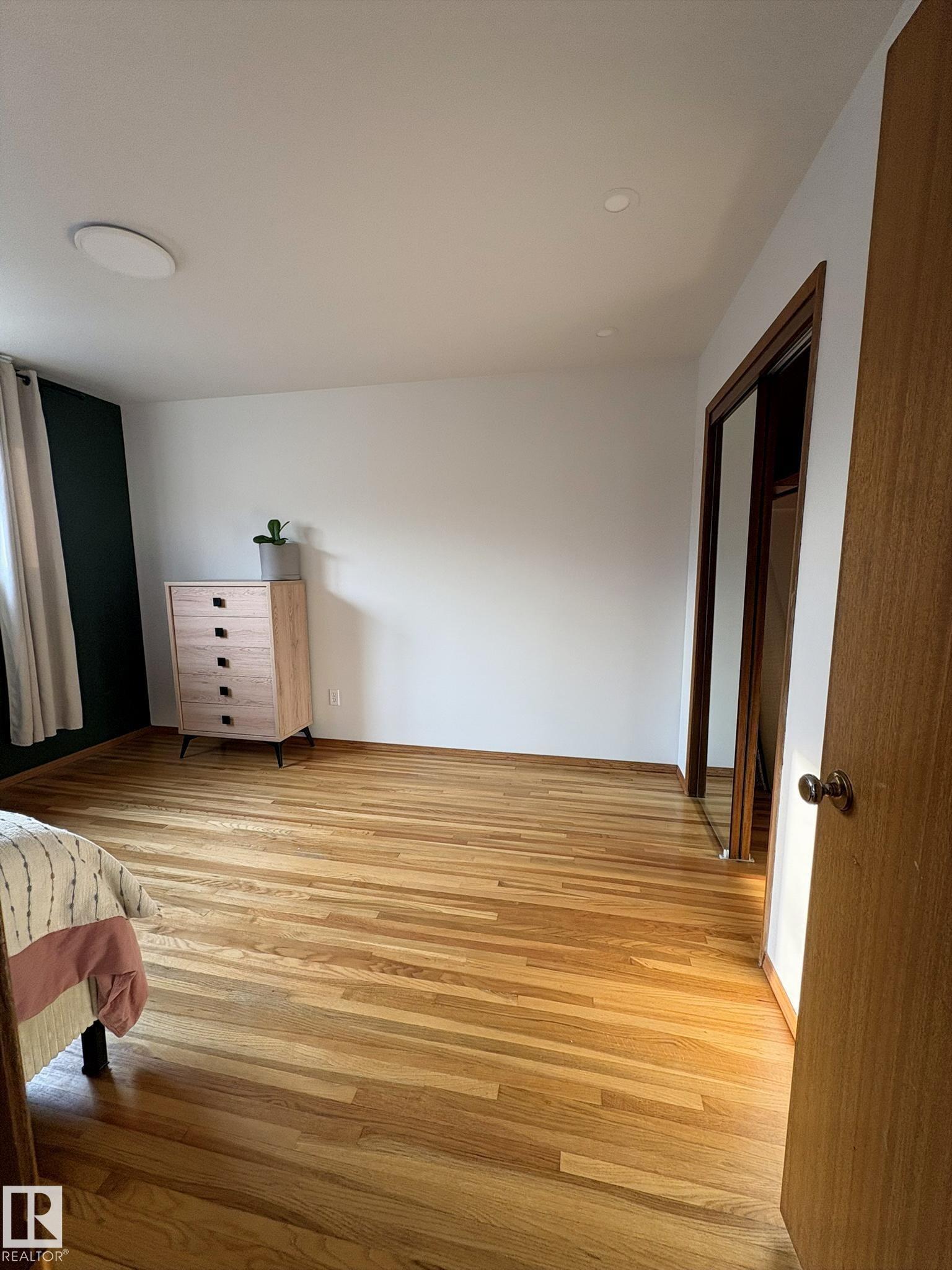 Photo 30 at 9024 60 Street NW, Ottewell, Edmonton