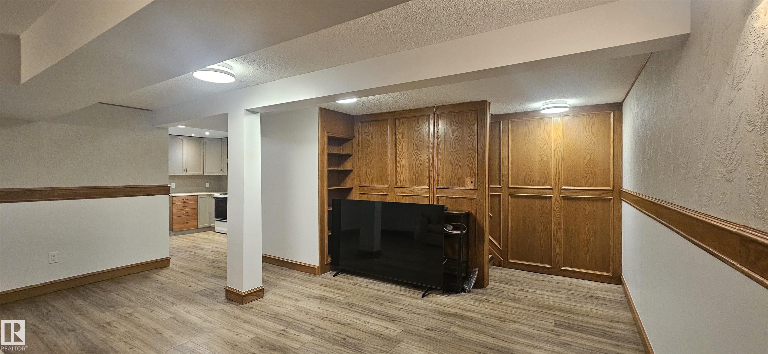 Photo 36 at 9024 60 Street NW, Ottewell, Edmonton