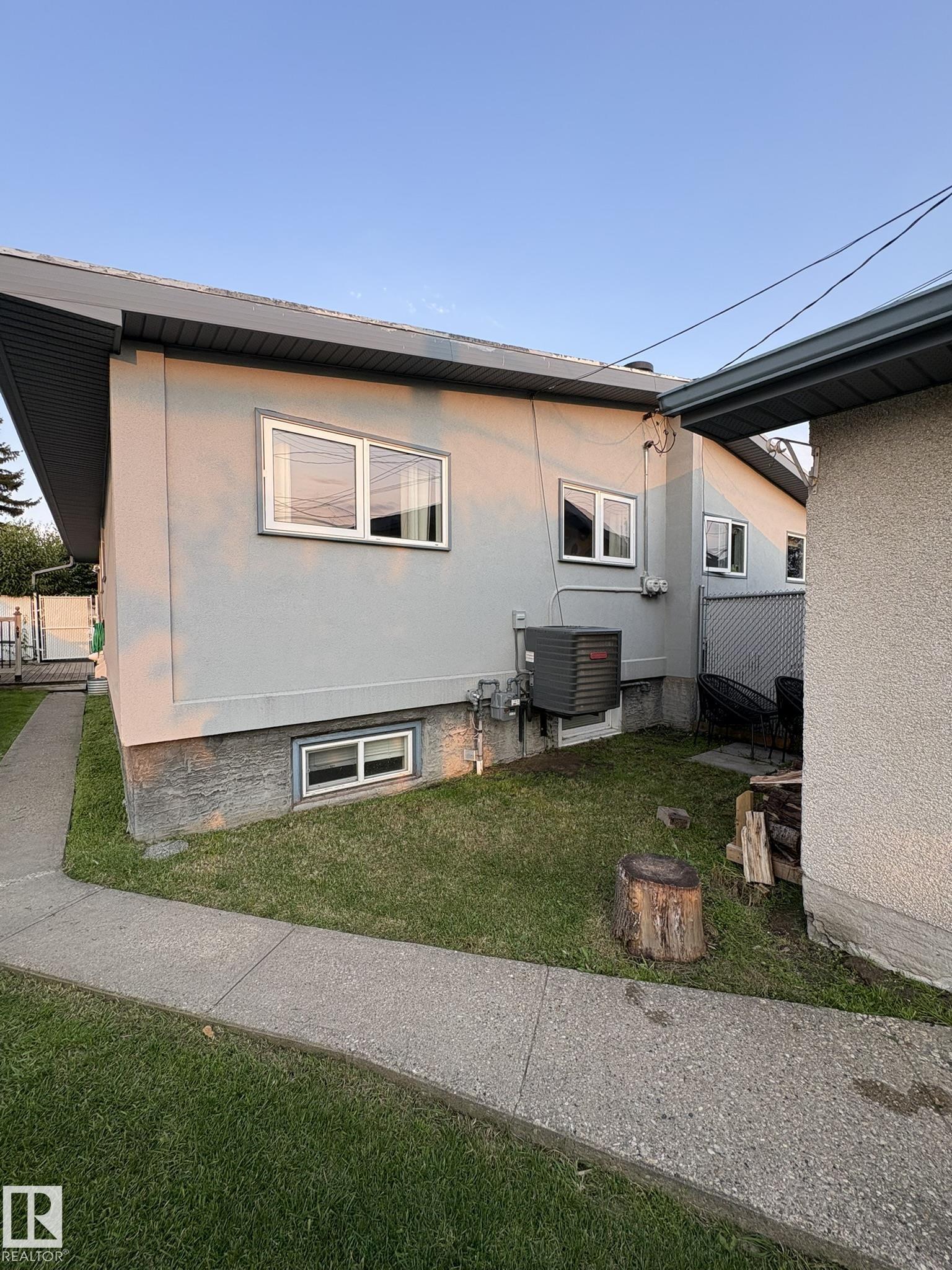 Photo 56 at 9024 60 Street NW, Ottewell, Edmonton