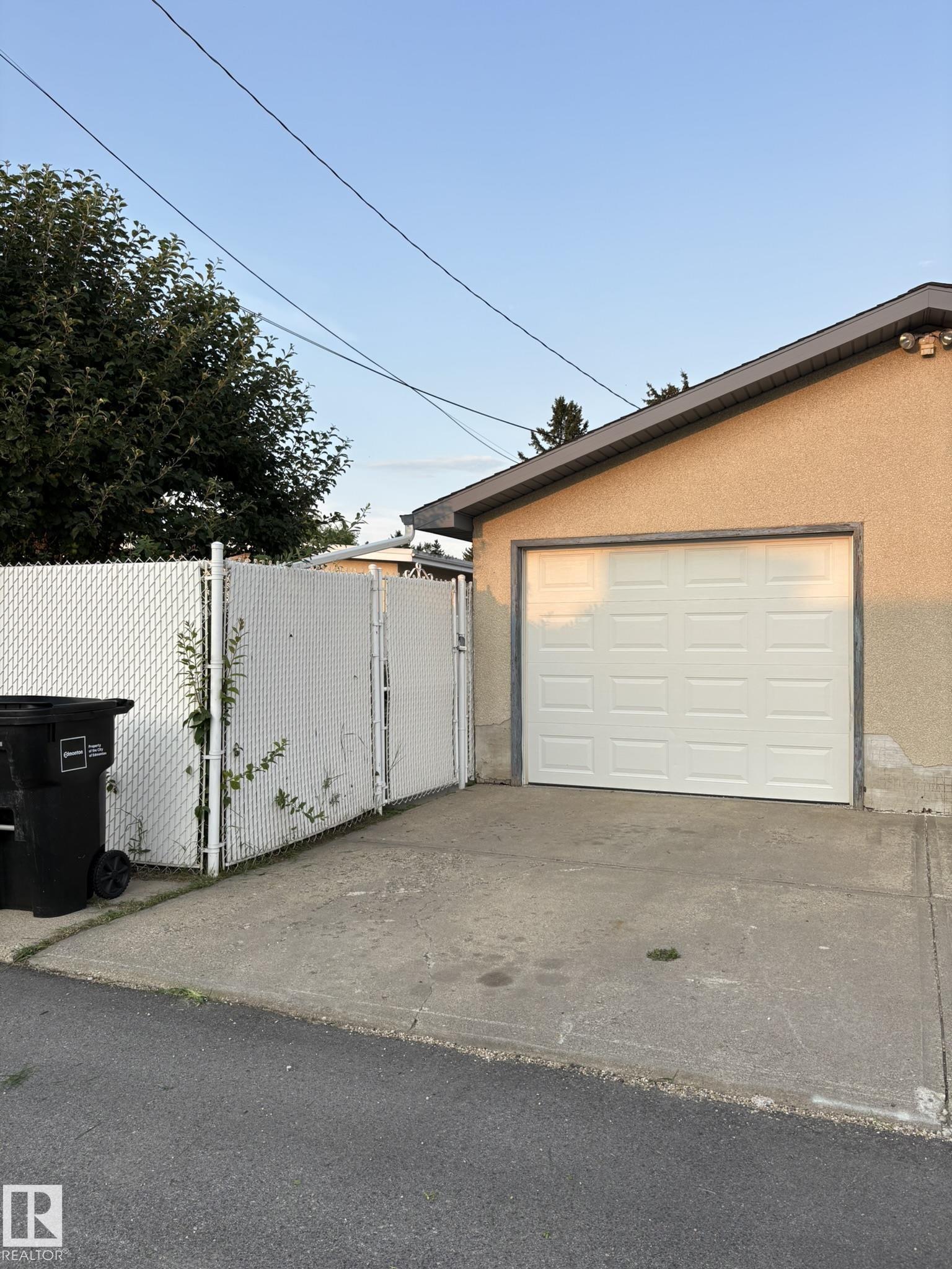 Photo 62 at 9024 60 Street NW, Ottewell, Edmonton