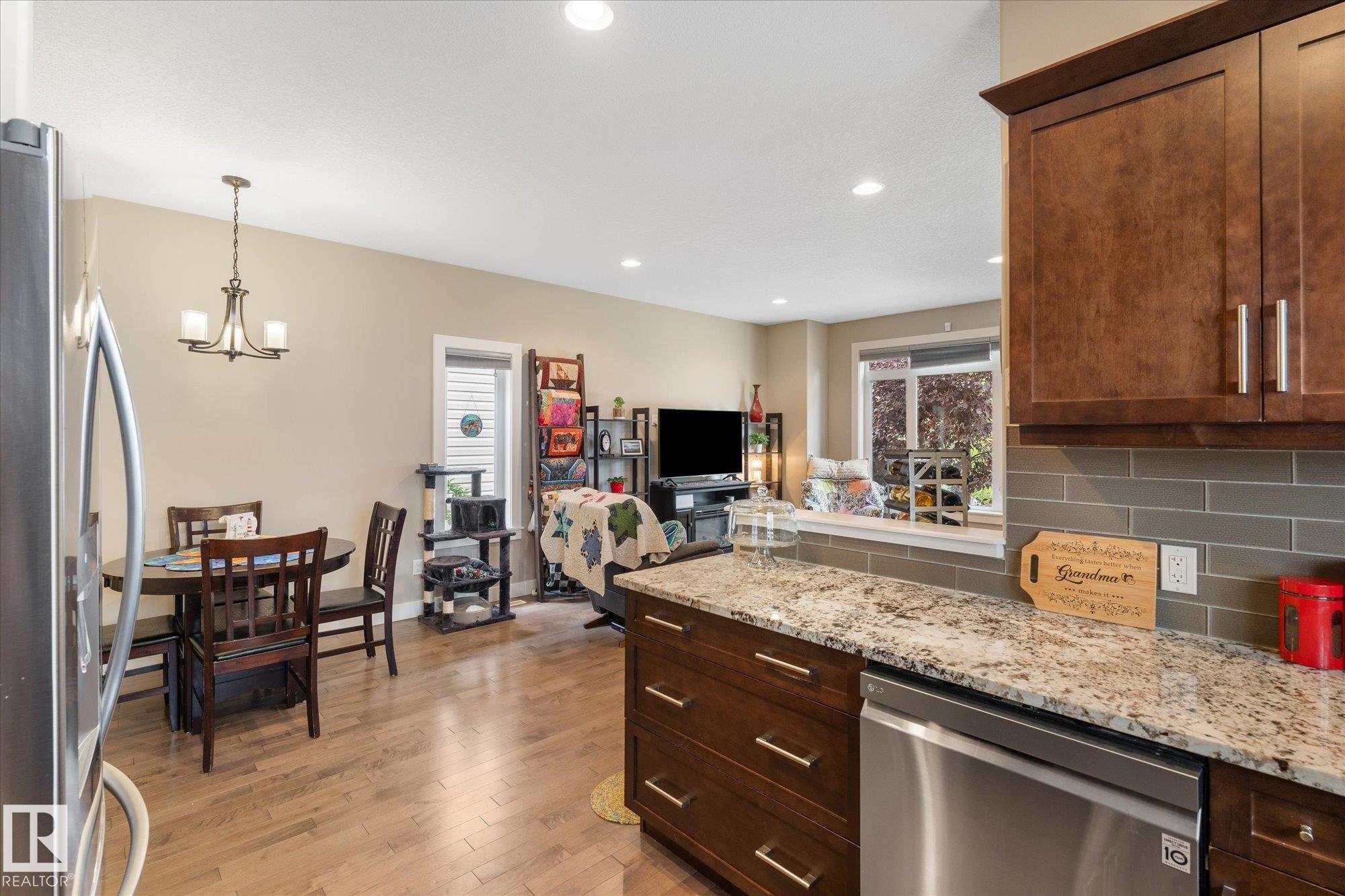 Photo 12 at 93 Durrand Bend, South Pointe, Fort Saskatchewan