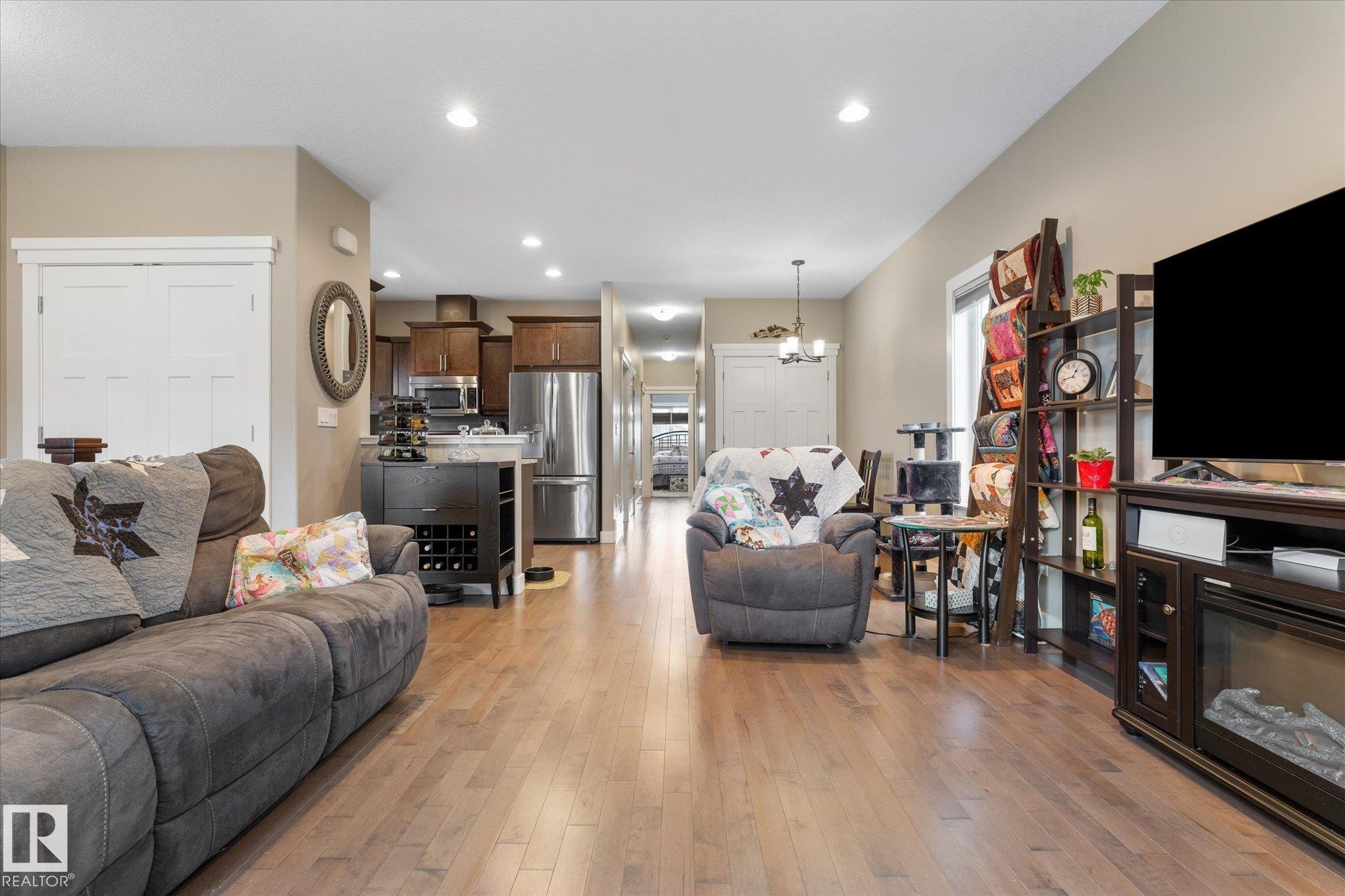 Photo 6 at 93 Durrand Bend, South Pointe, Fort Saskatchewan