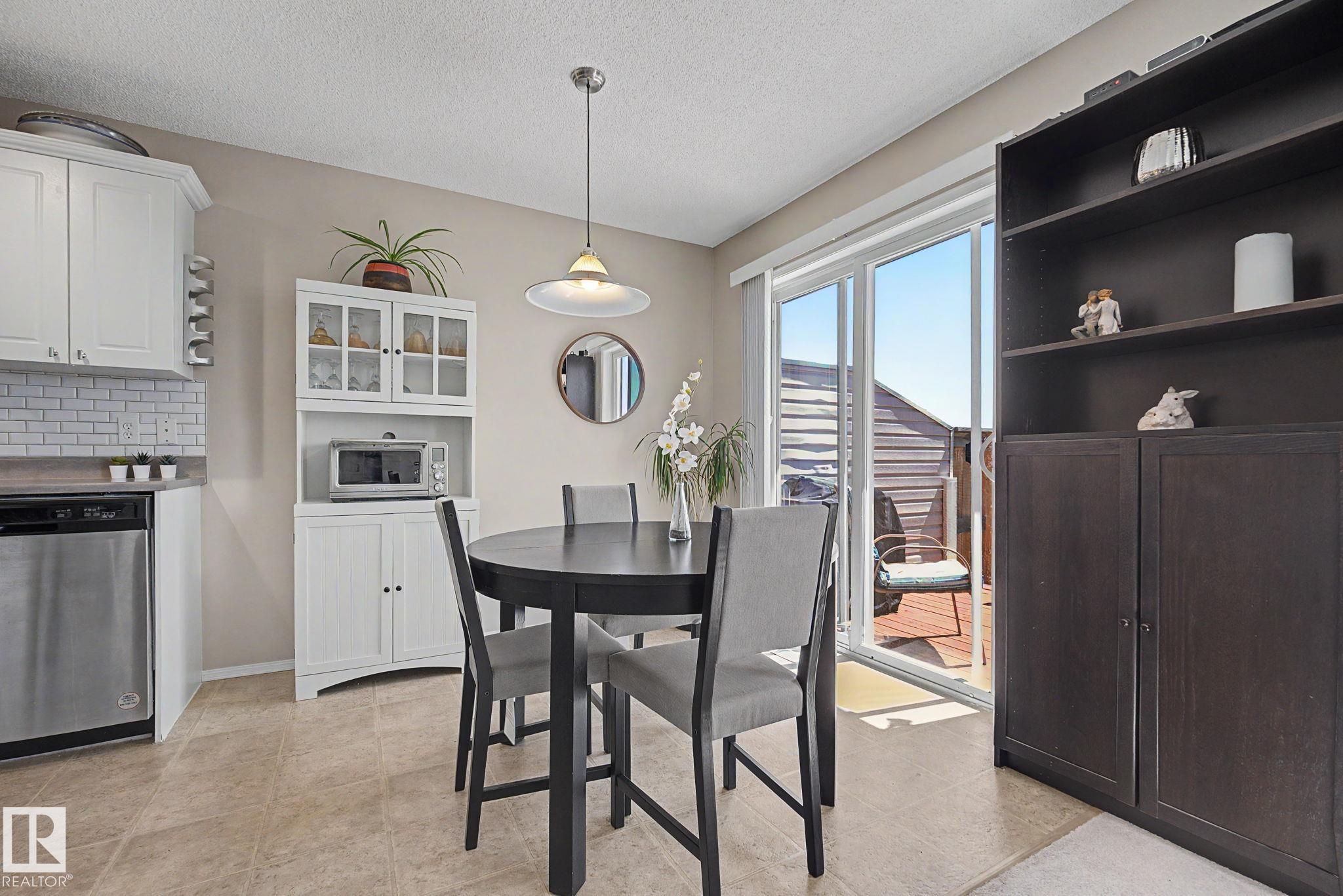 Photo 13 at 9083 Scott Crescent NW, South Terwillegar, Edmonton