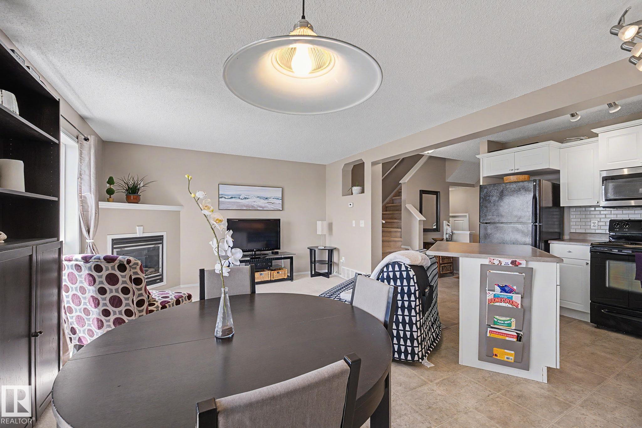 Photo 14 at 9083 Scott Crescent NW, South Terwillegar, Edmonton