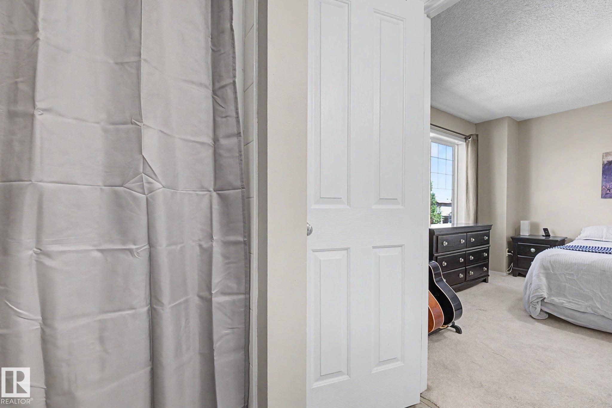 Photo 27 at 9083 Scott Crescent NW, South Terwillegar, Edmonton