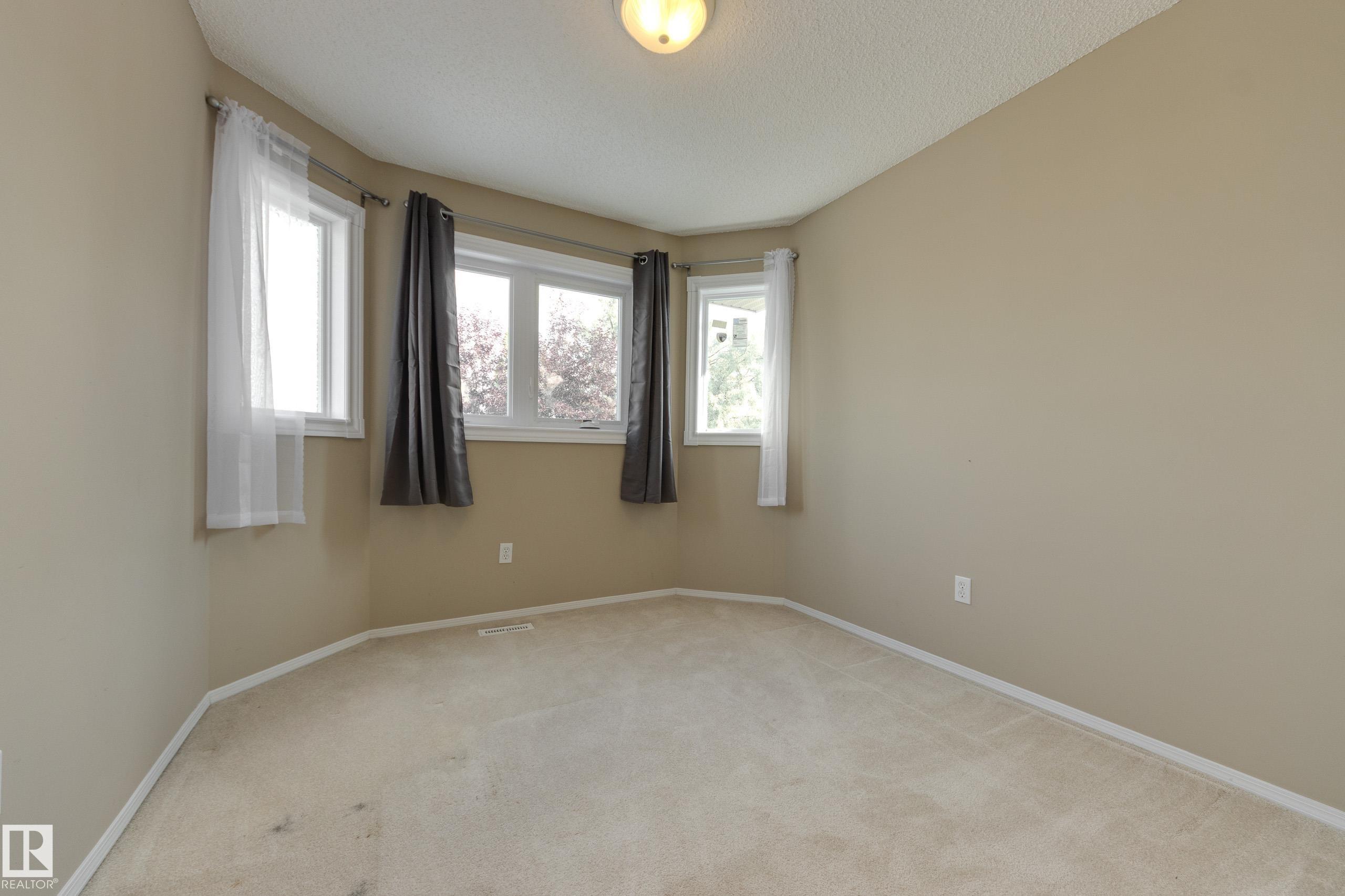 Photo 25 at 11335 167b Avenue NW, Canossa, Edmonton