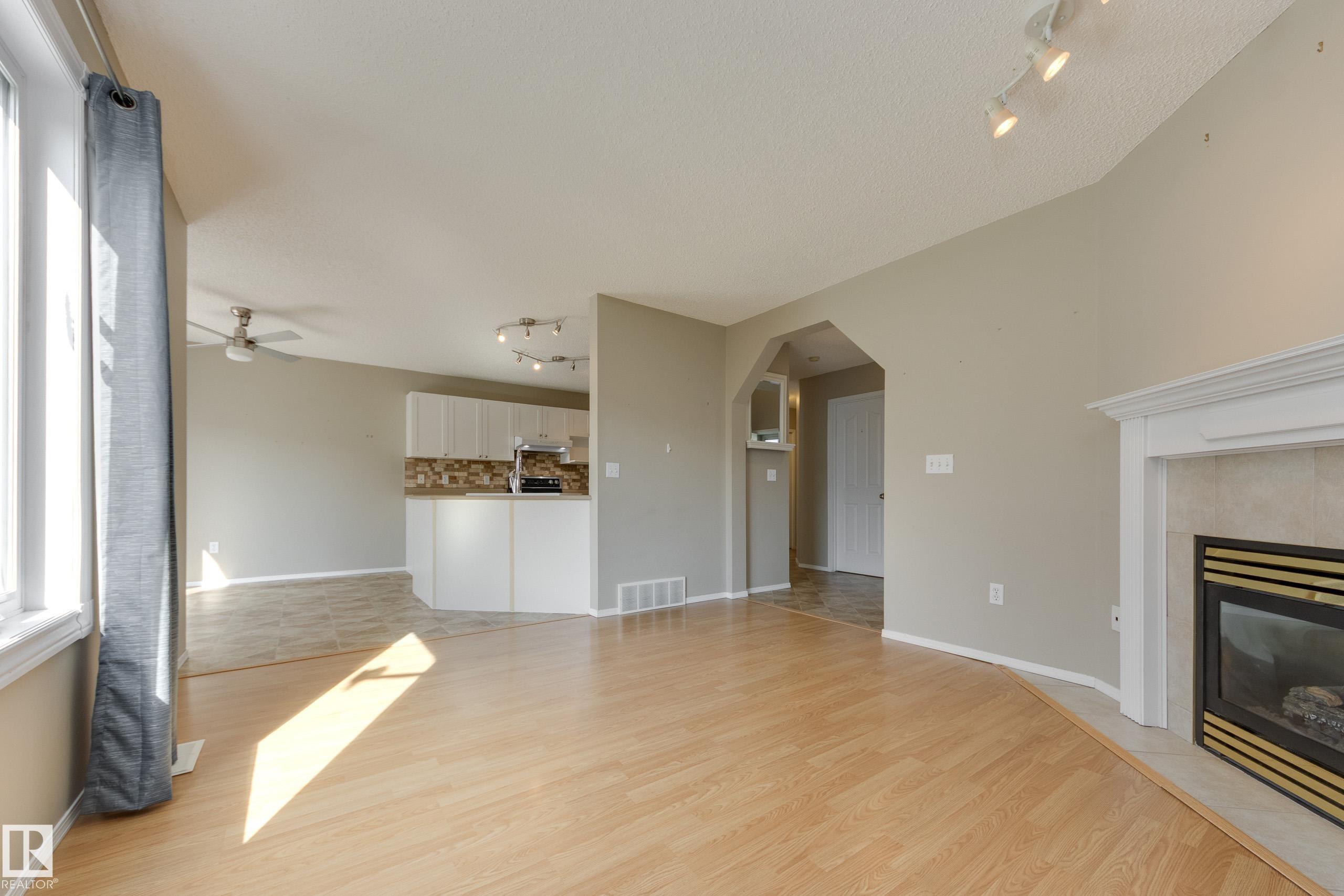 Photo 7 at 11335 167b Avenue NW, Canossa, Edmonton