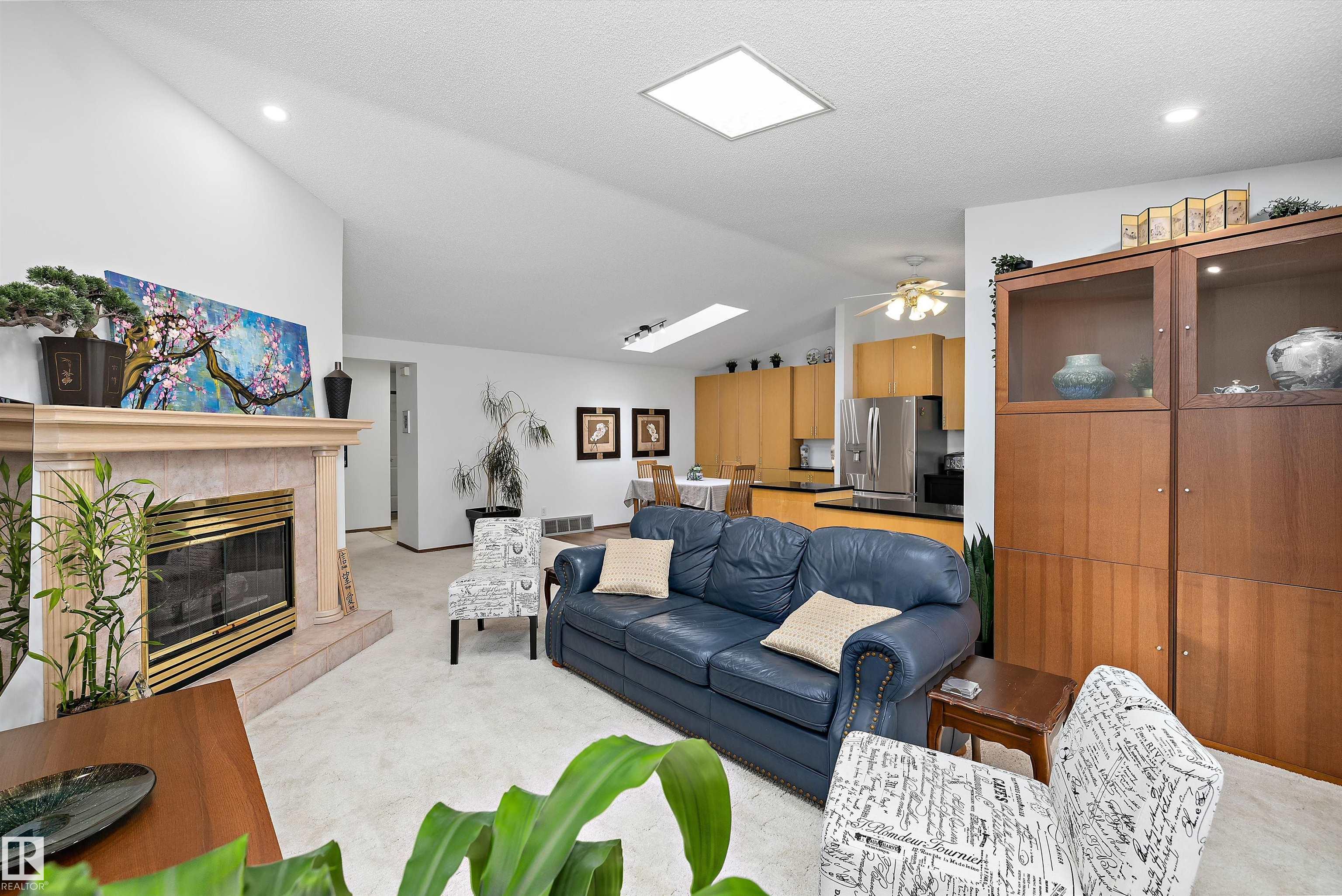 Photo 19 at 4717 25 Avenue NW, Weinlos, Edmonton