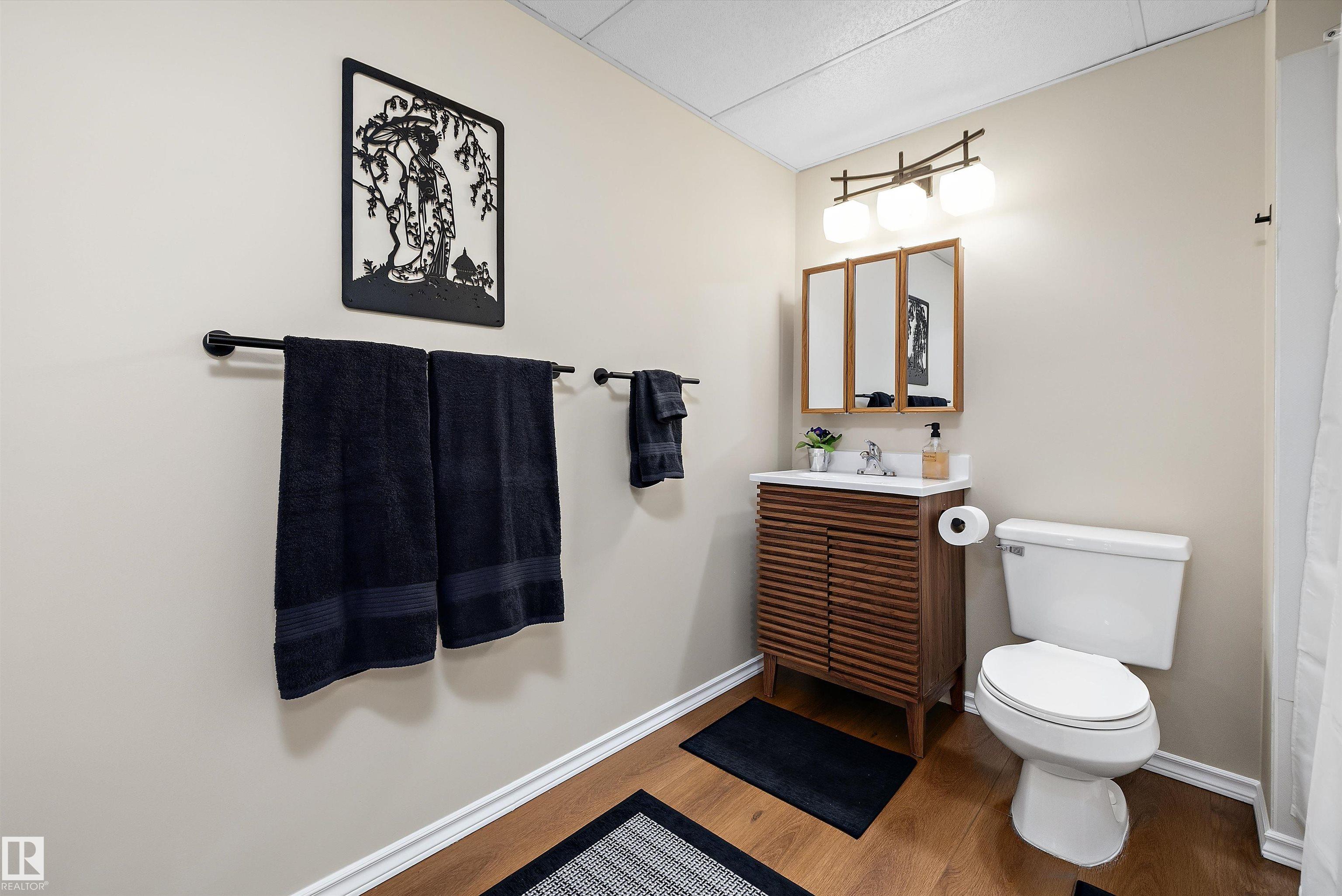 Photo 31 at 4717 25 Avenue NW, Weinlos, Edmonton
